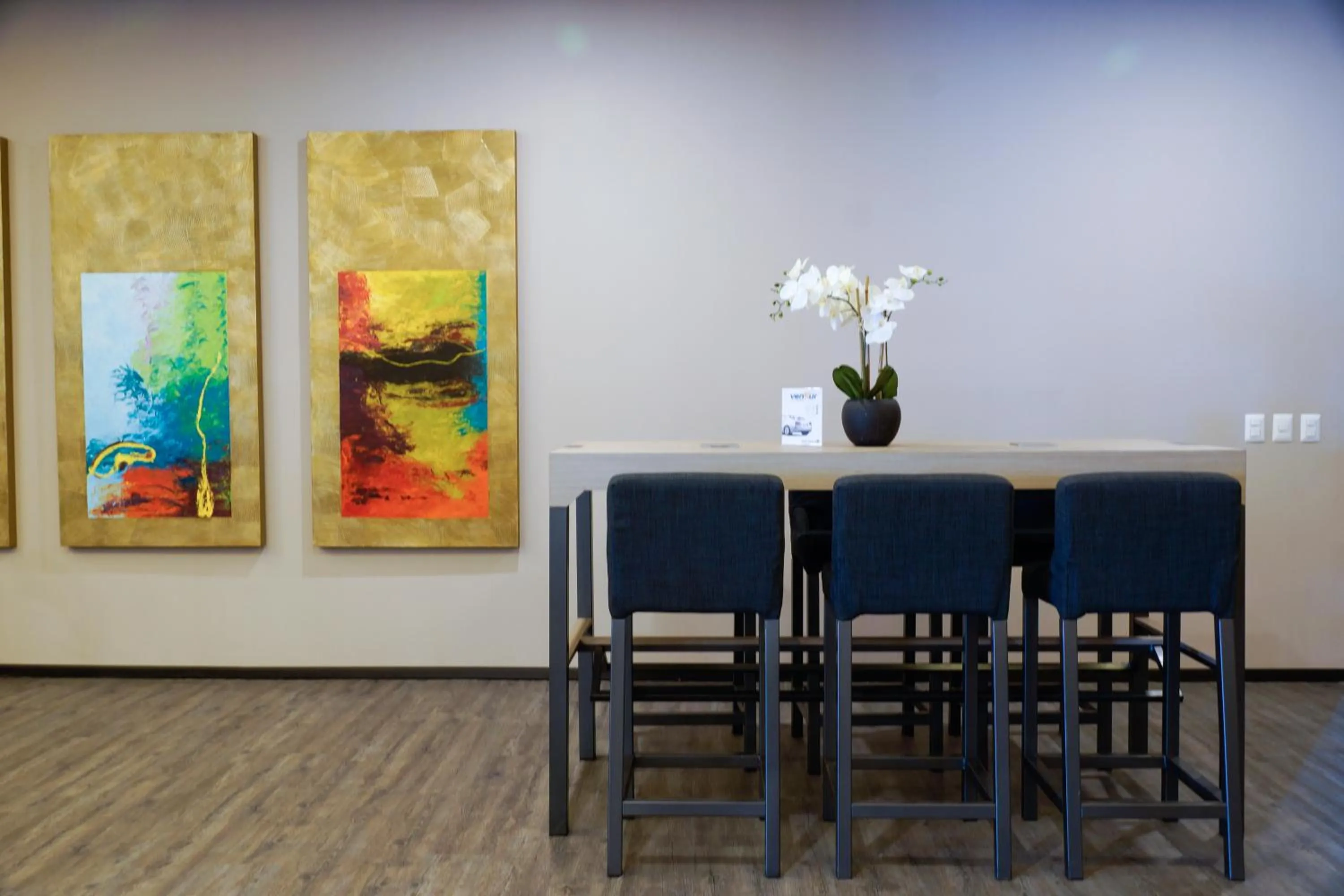 Business facilities in Hotel Glow Point - Mulza