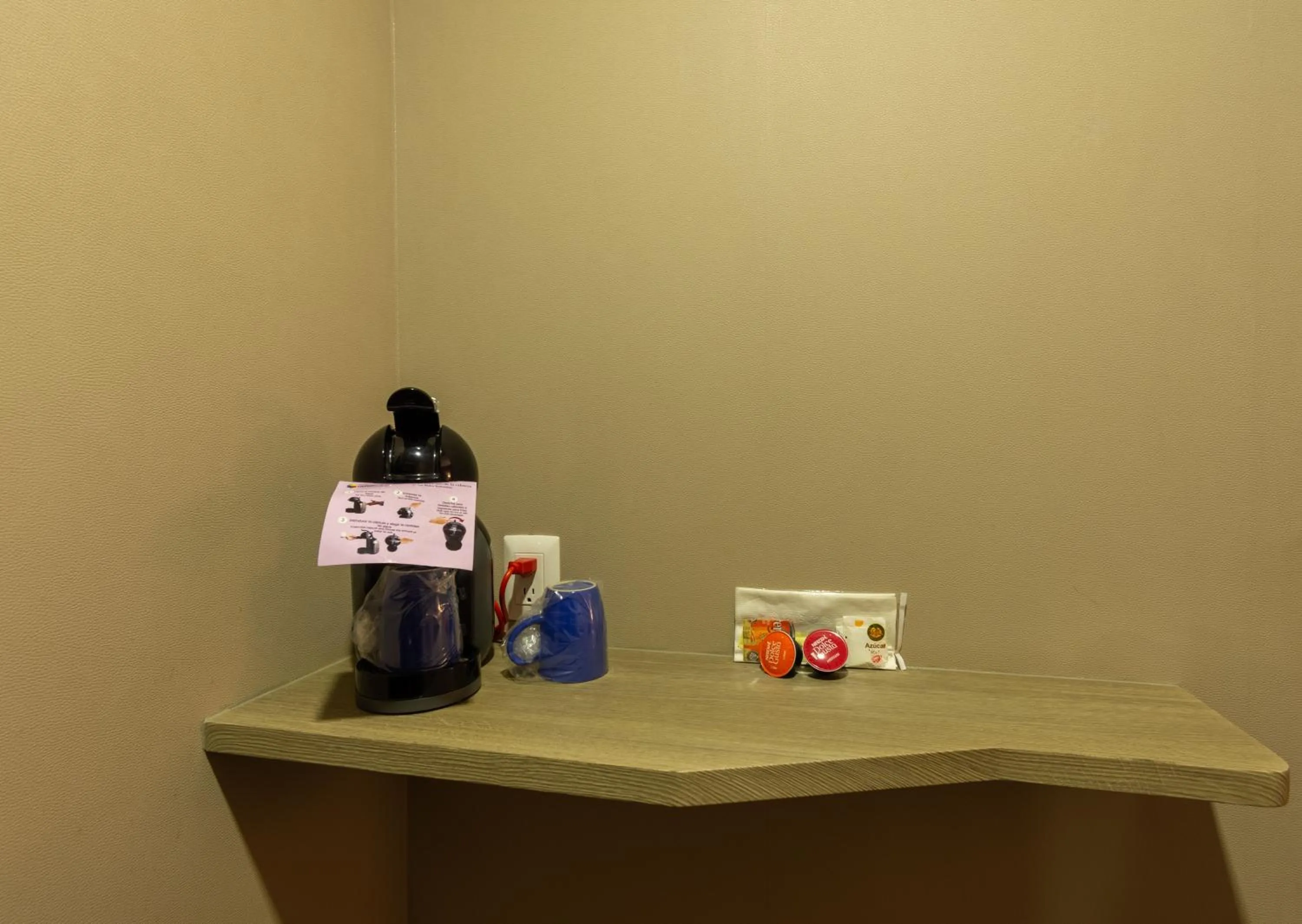 Coffee/tea facilities in Hotel Glow Point - Mulza