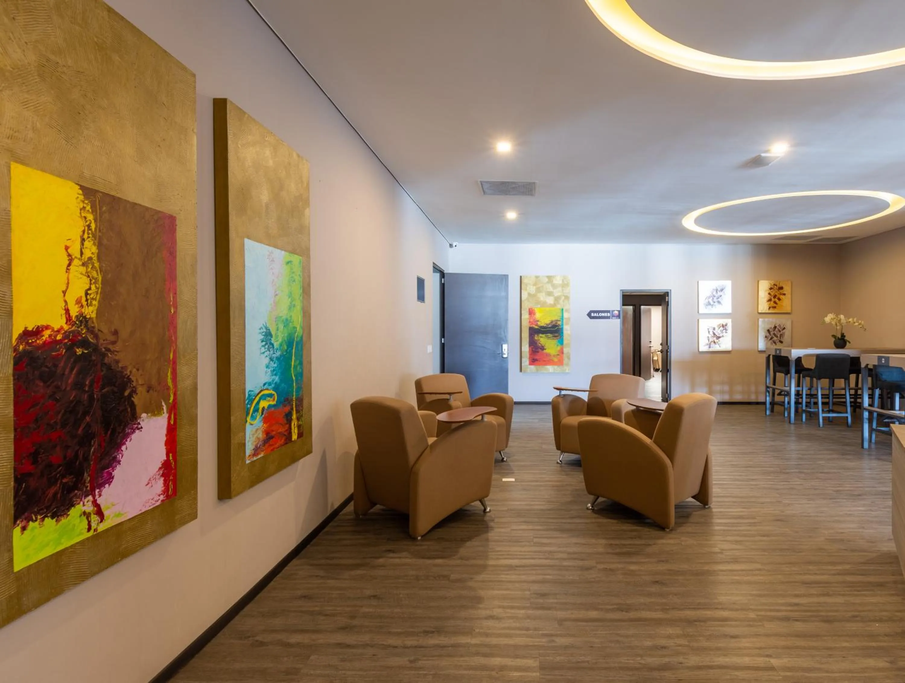 Seating area in Hotel Glow Point - Mulza