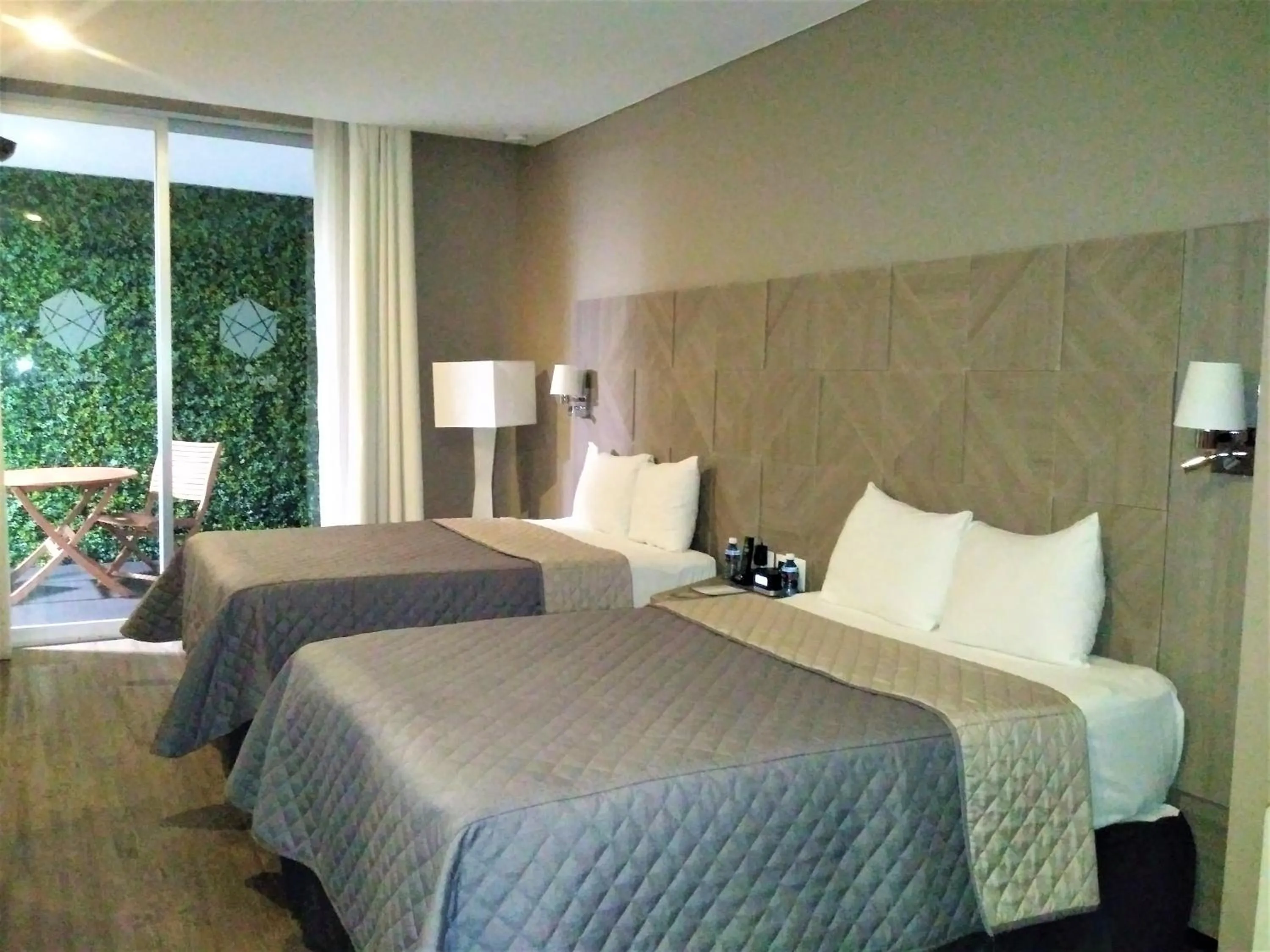 Bed in Hotel Glow Point - Mulza