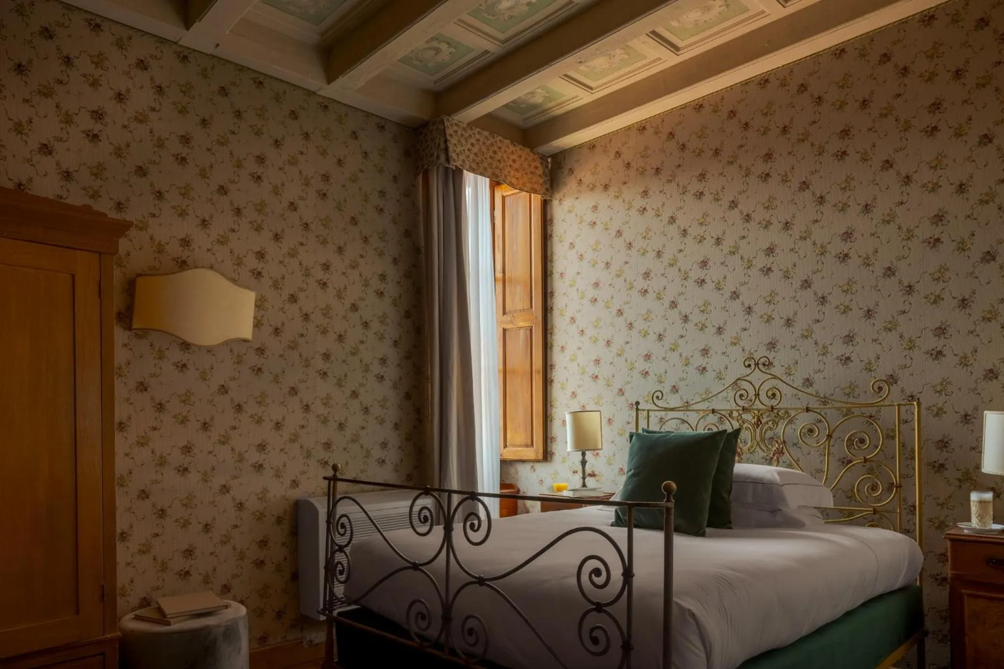 Bed in Loggiato Dei Serviti