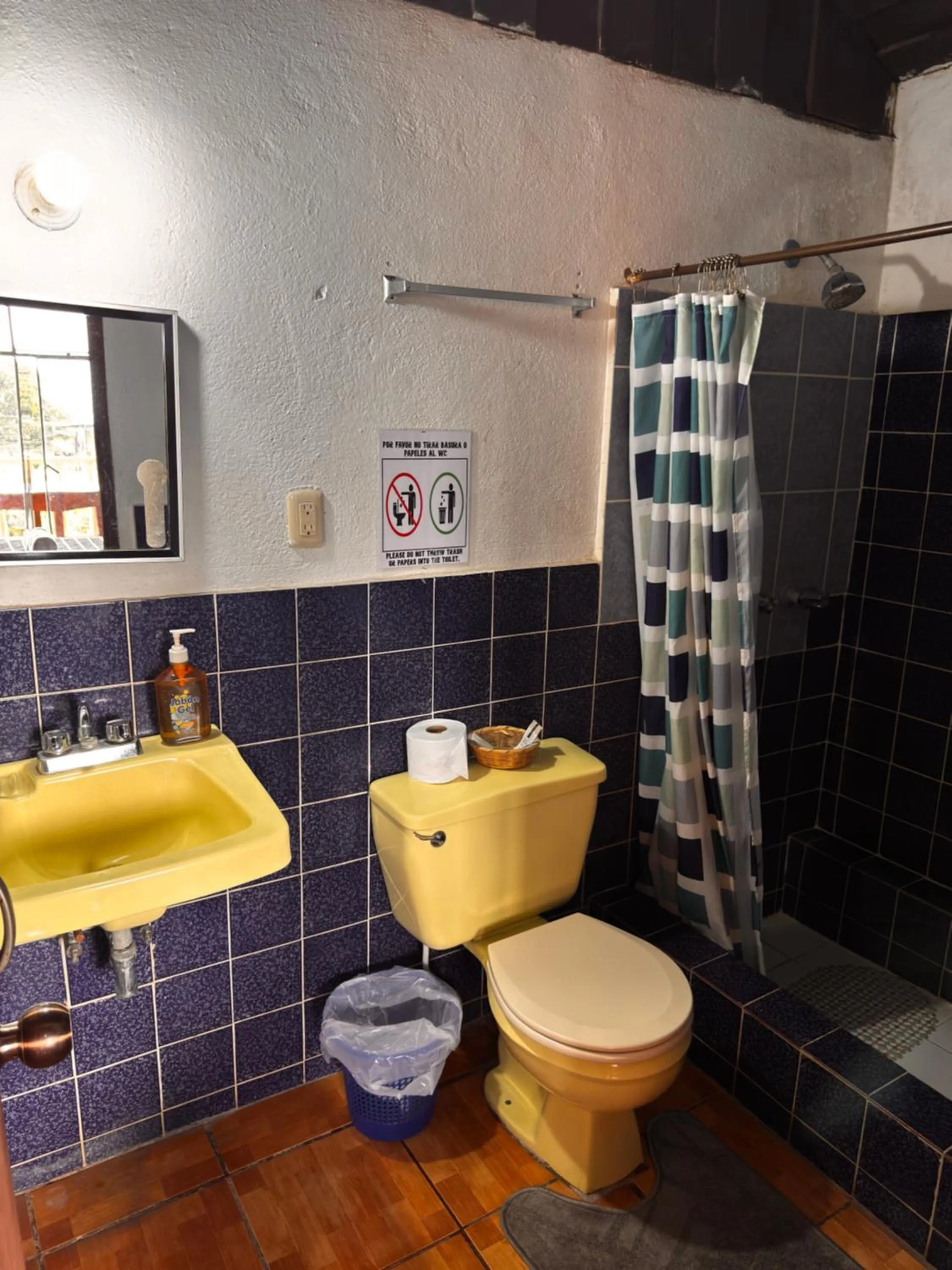 Shower in Hotel Hanna Resort