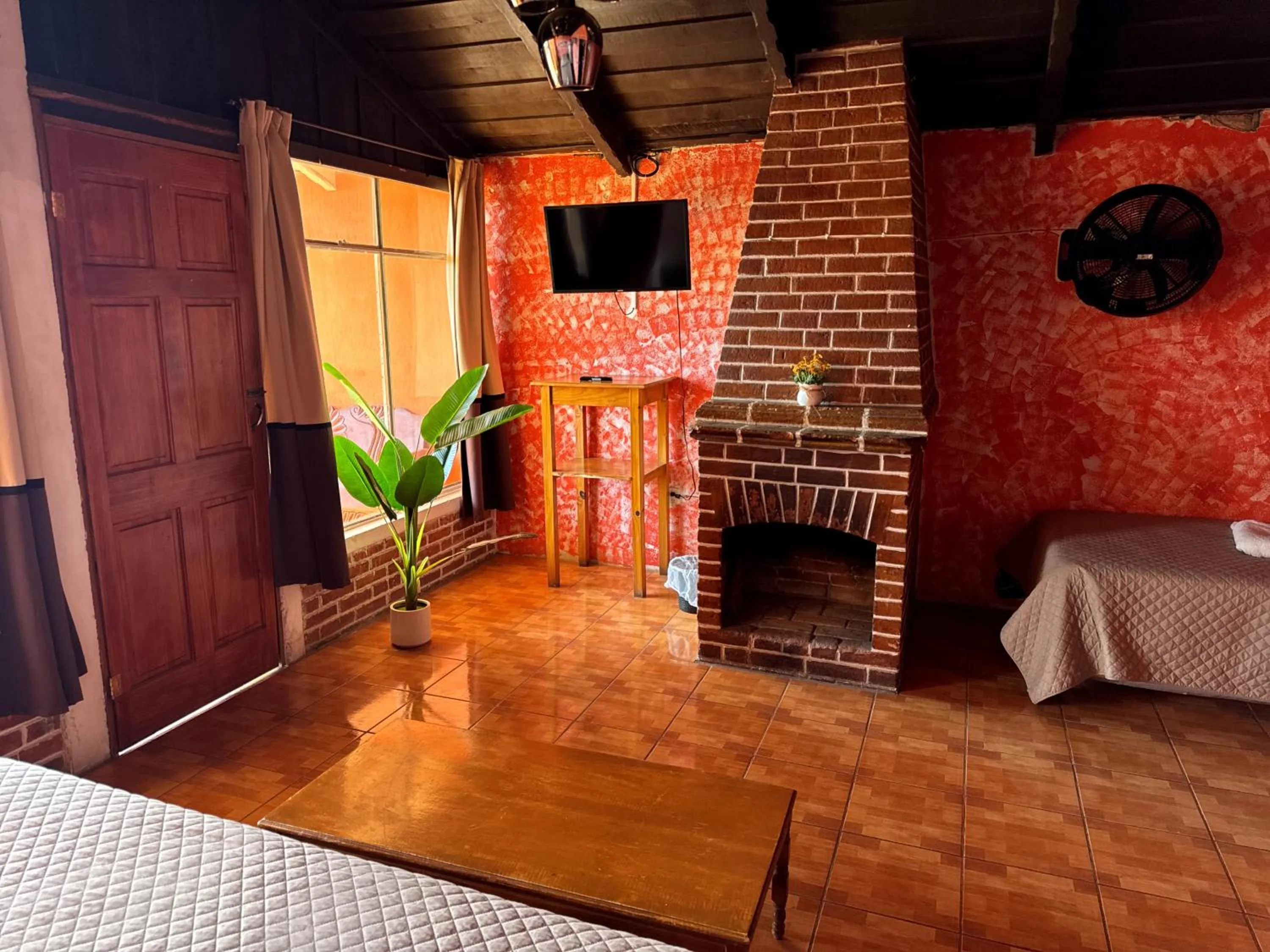 TV and multimedia in Hotel Hanna Resort