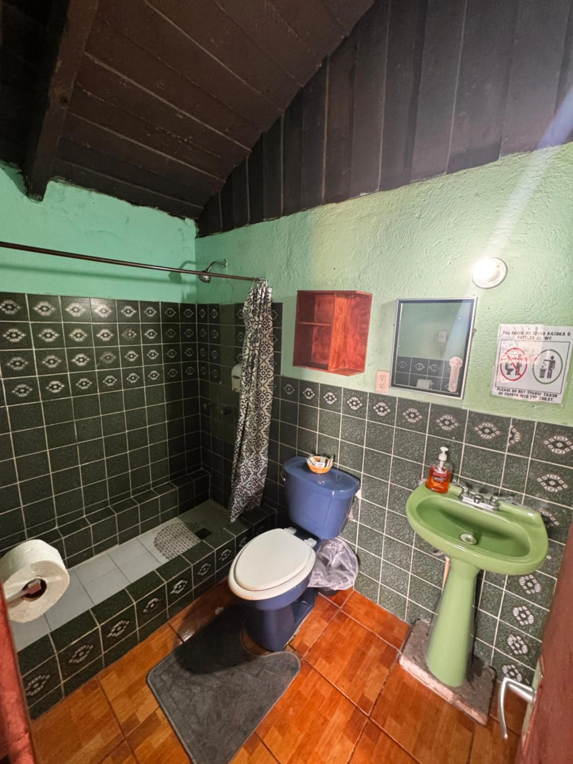 Shower in Hotel Hanna Resort