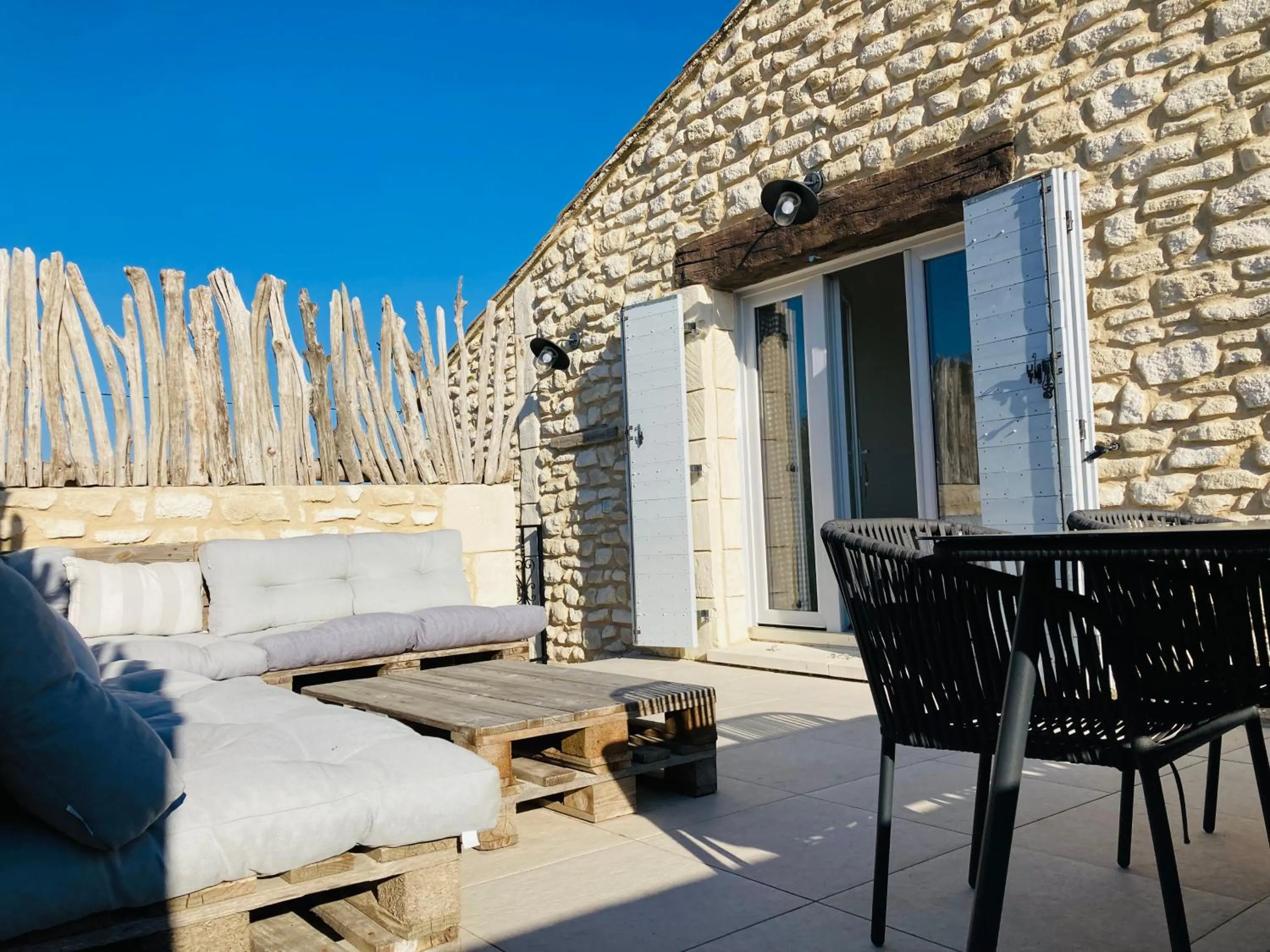 Patio in Manade des Baumelles