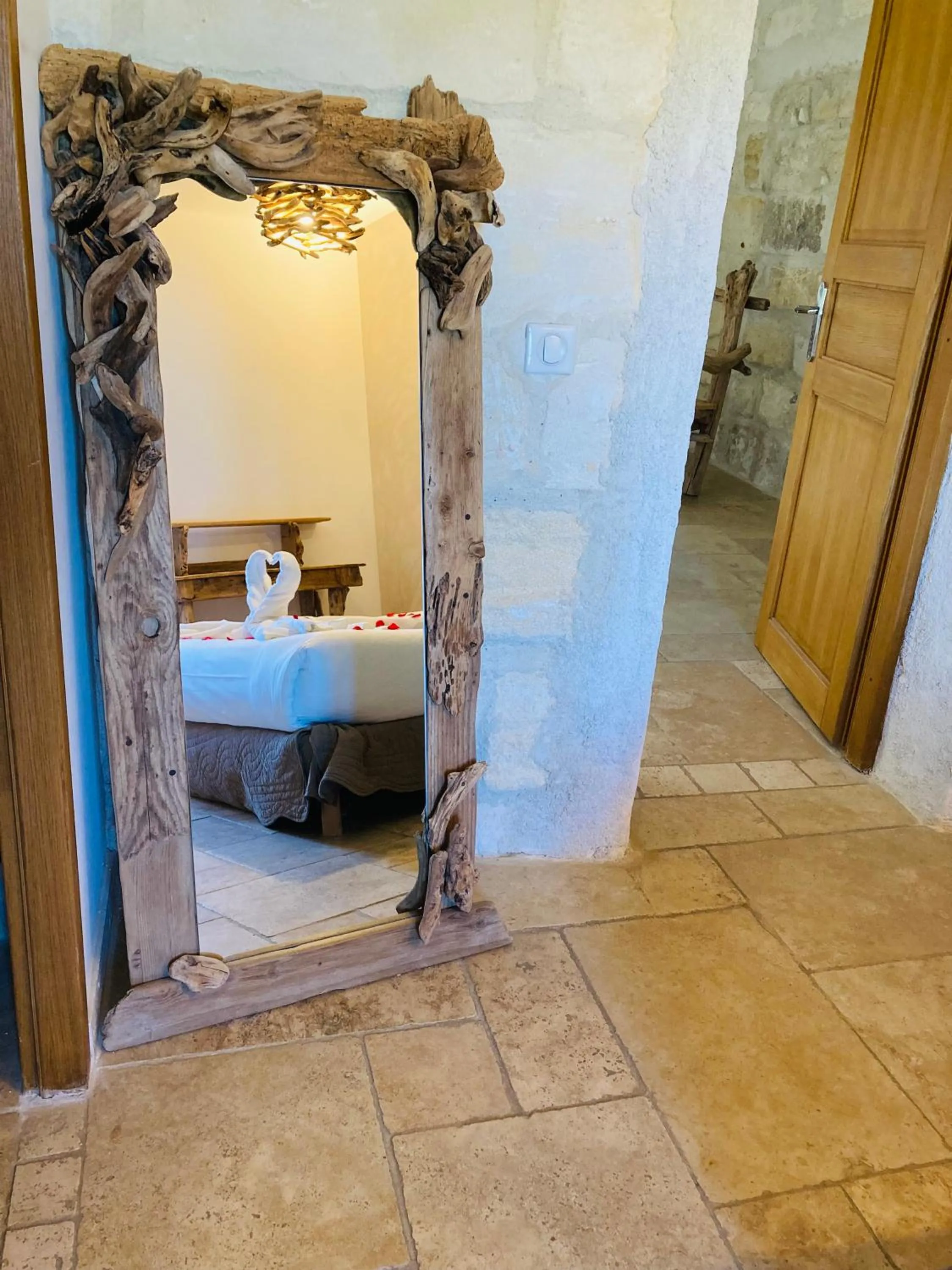 Bedroom, Bed in Manade des Baumelles