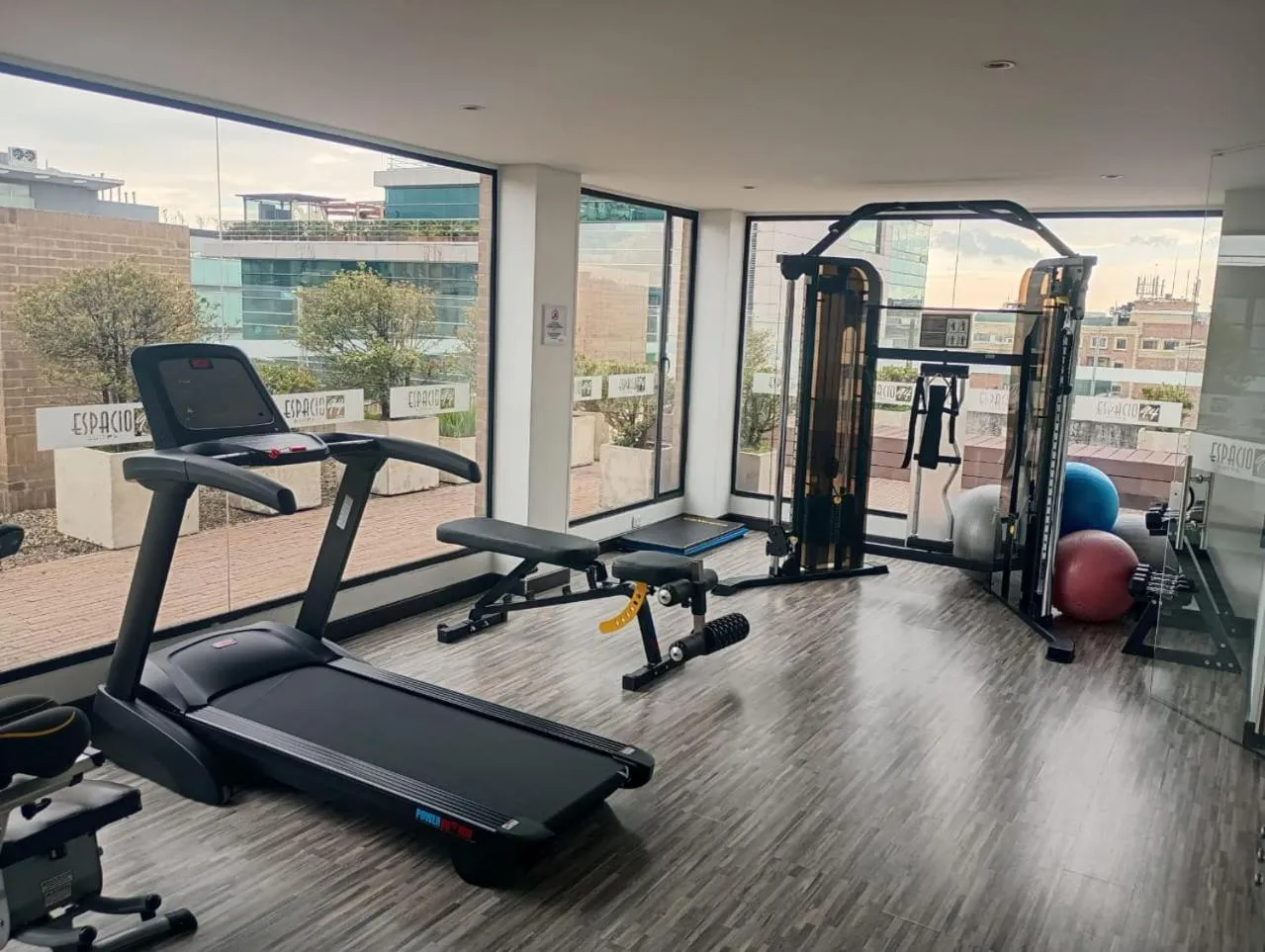 Fitness centre/facilities in Hotel Espacio 94