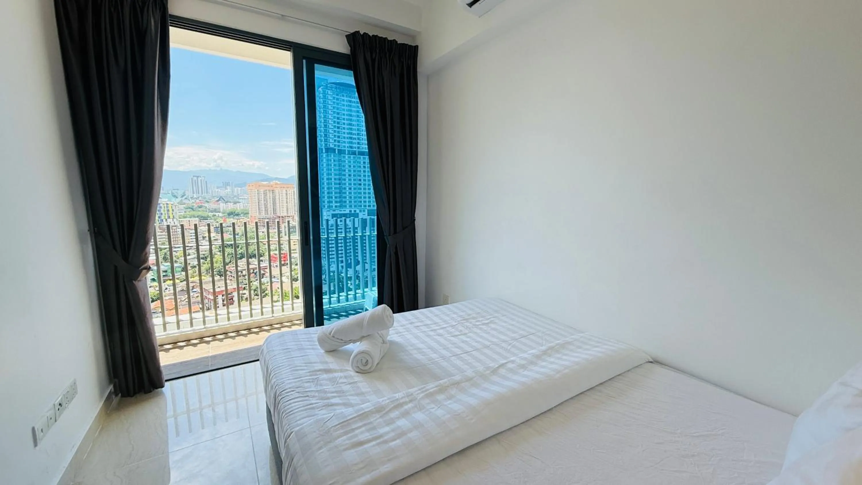 View (from property/room), Bed in The Colony By Infinitum Flixses