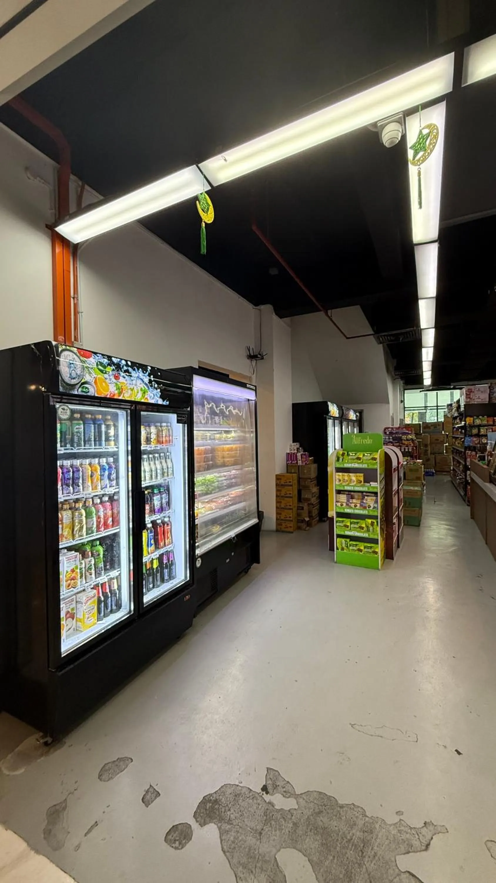 On-site shops in The Colony By Infinitum Flixses