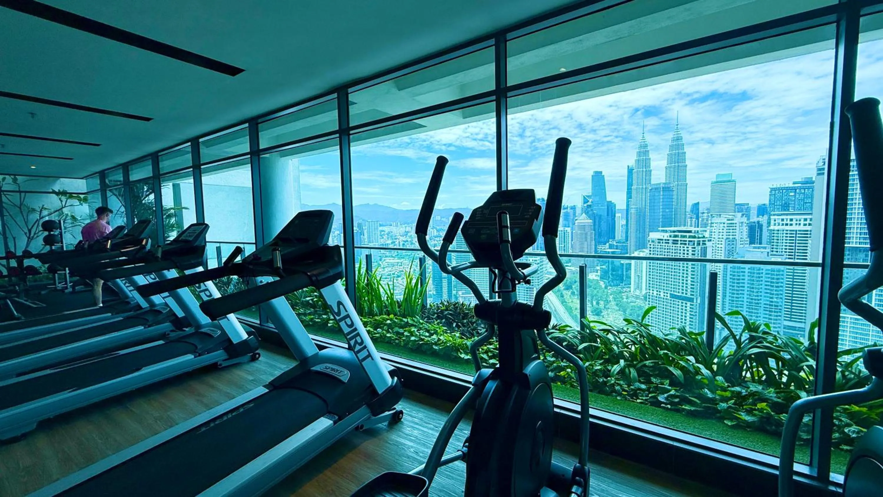 Fitness centre/facilities in The Colony By Infinitum Flixses