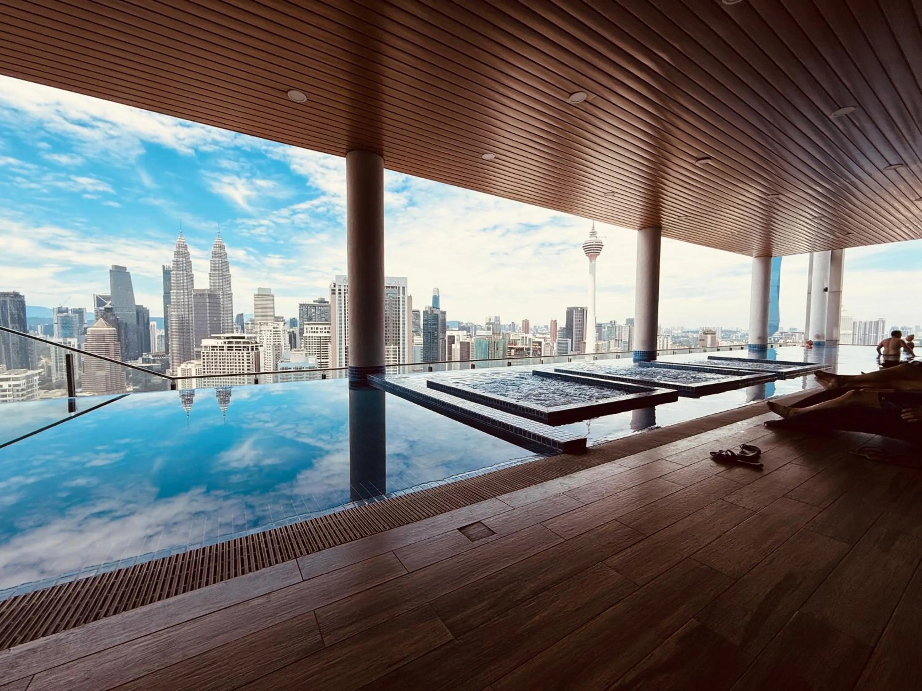 City view in The Colony By Infinitum Flixses