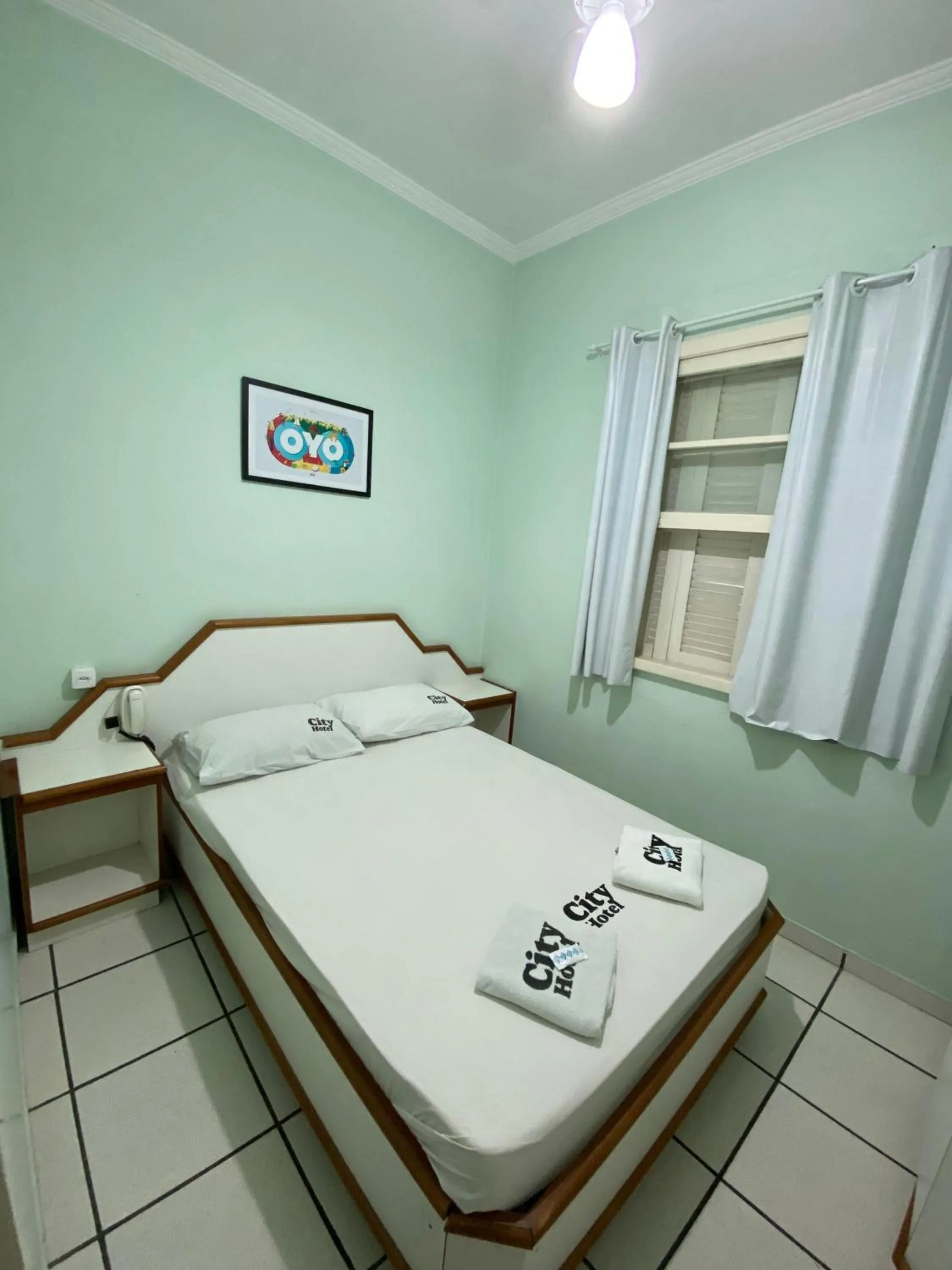 Bed in City Hotel, Curitiba