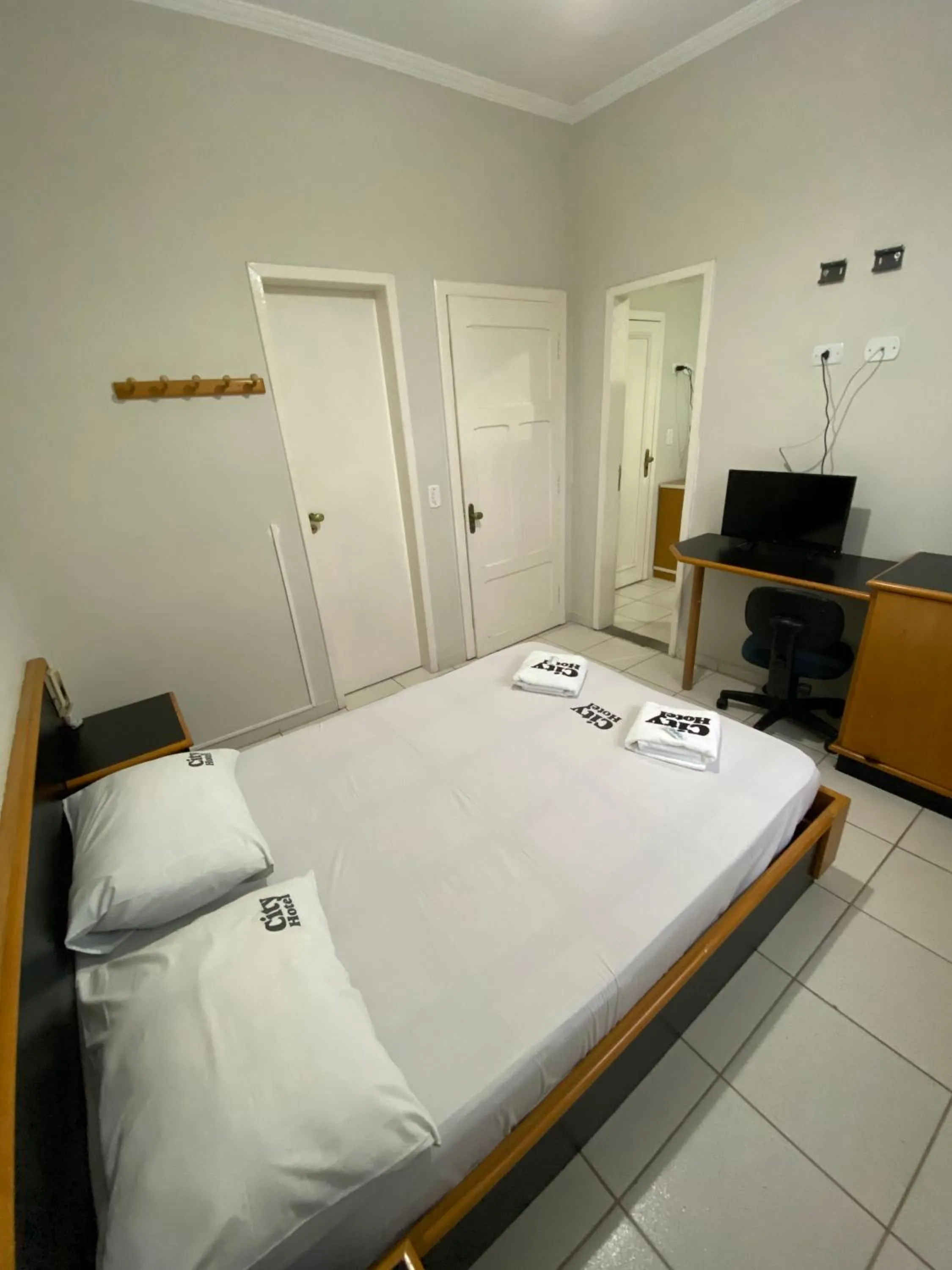 Bed in City Hotel, Curitiba