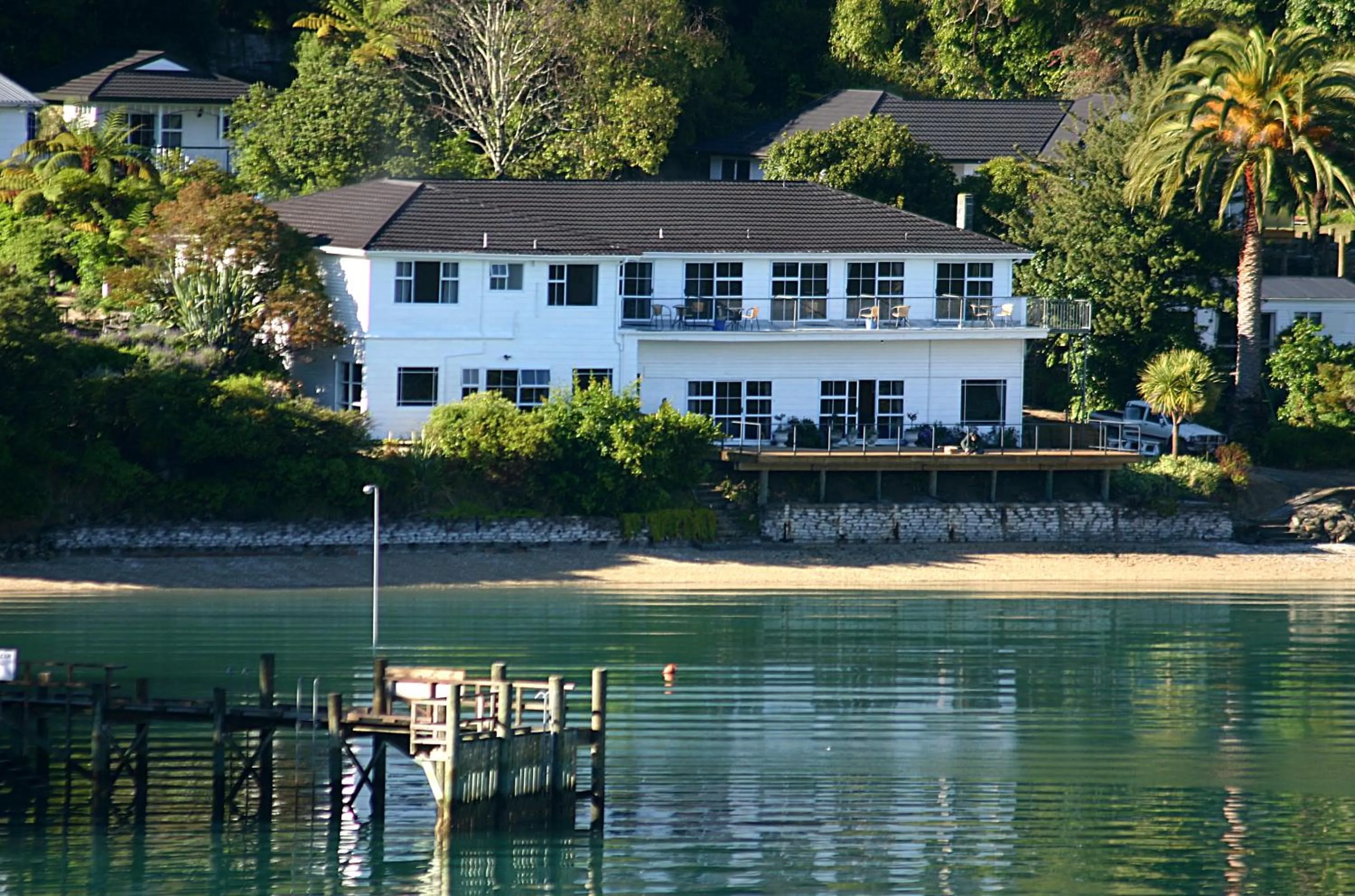 Property building in Te Mahia Bay Resort