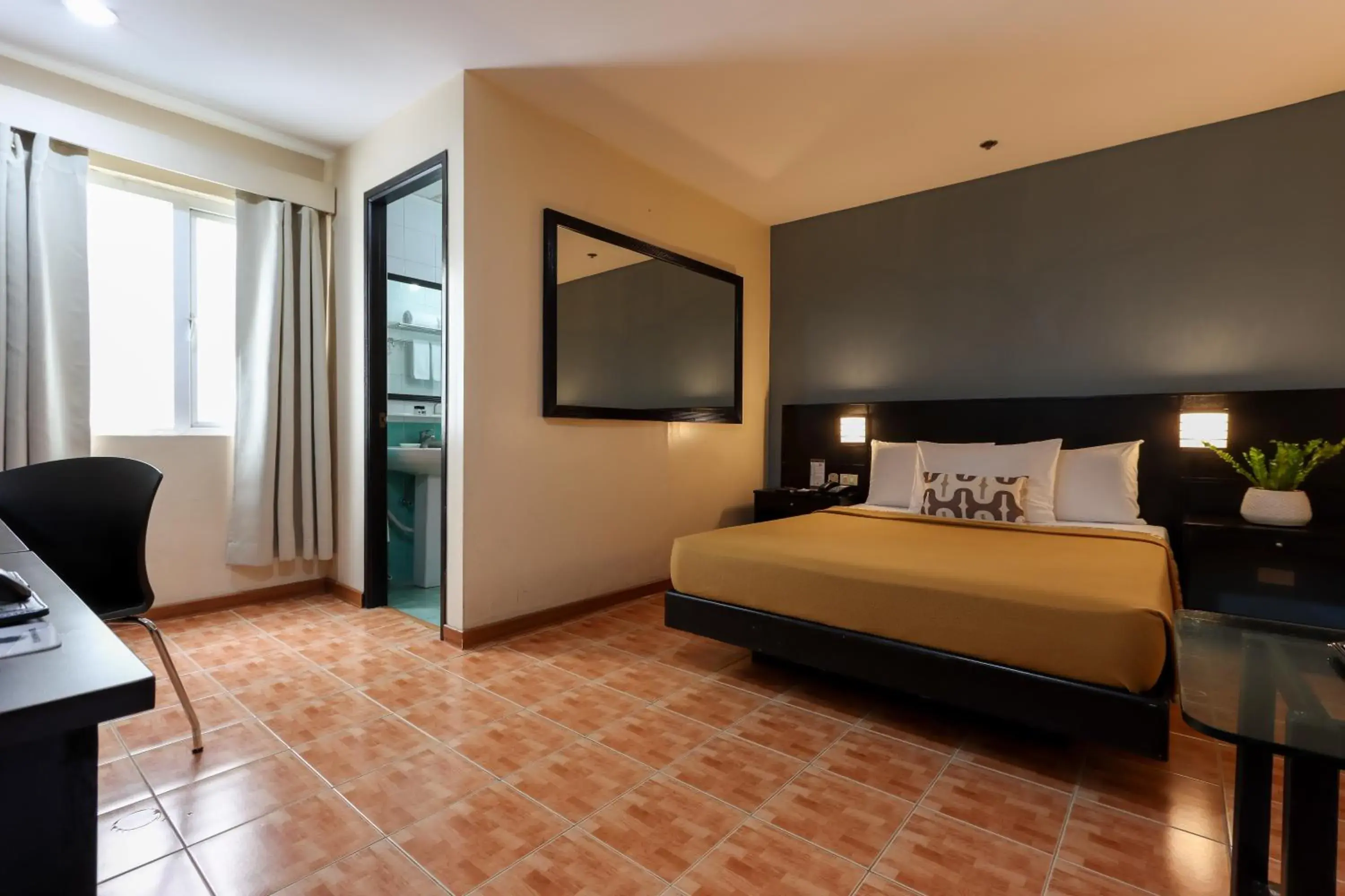 Standard Queen Room in Technopark Hotel Standard Queen Room in Technopark Hotel