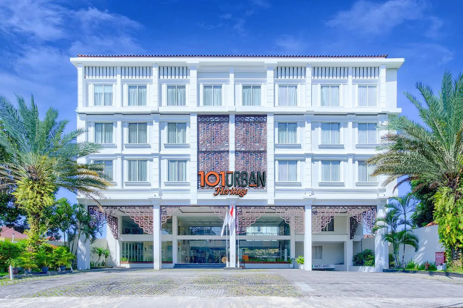 Property building in 1O1 URBAN Heritage Yogyakarta Lynn Prawirotaman