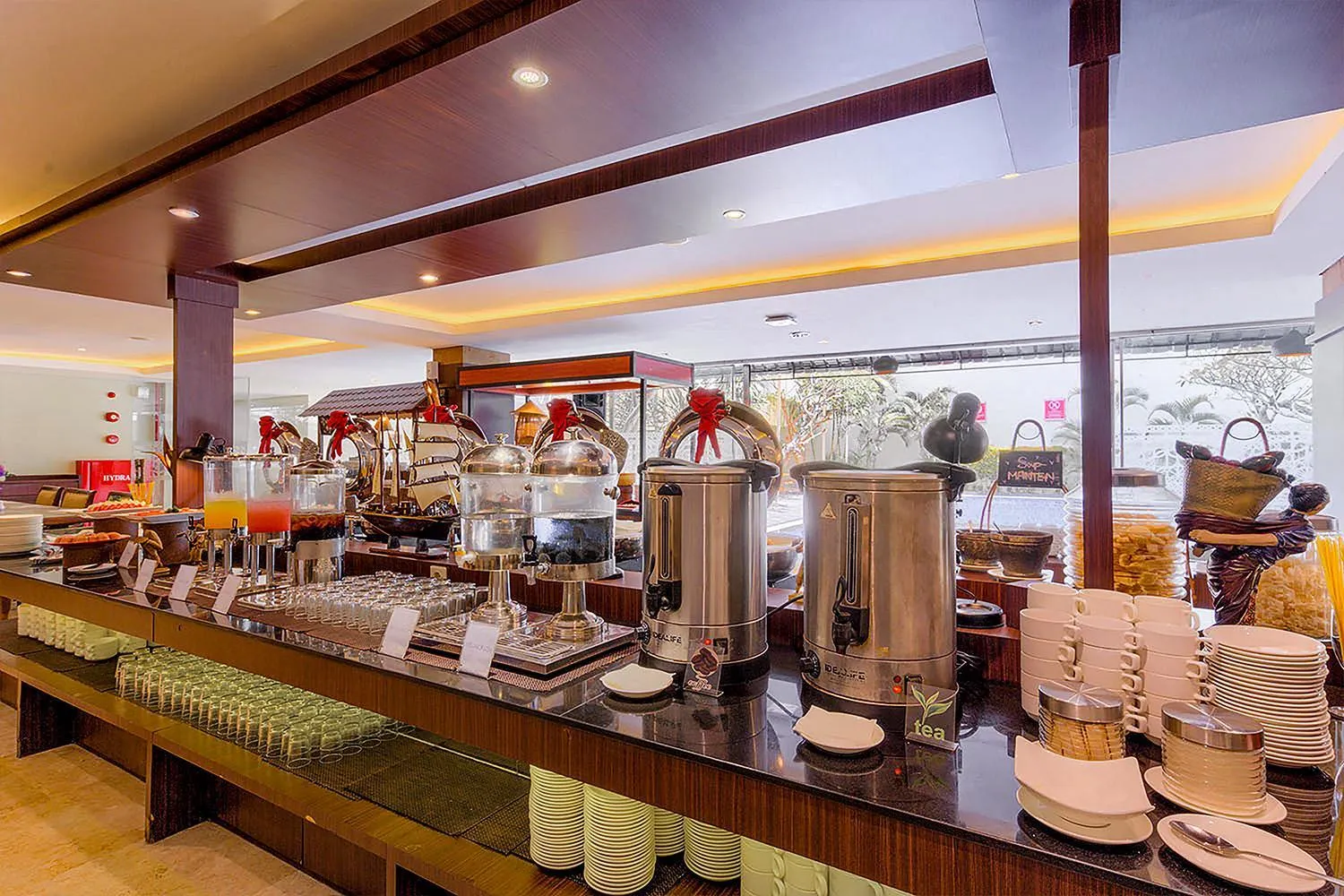 Restaurant/places to eat in 1O1 URBAN Heritage Yogyakarta Lynn Prawirotaman