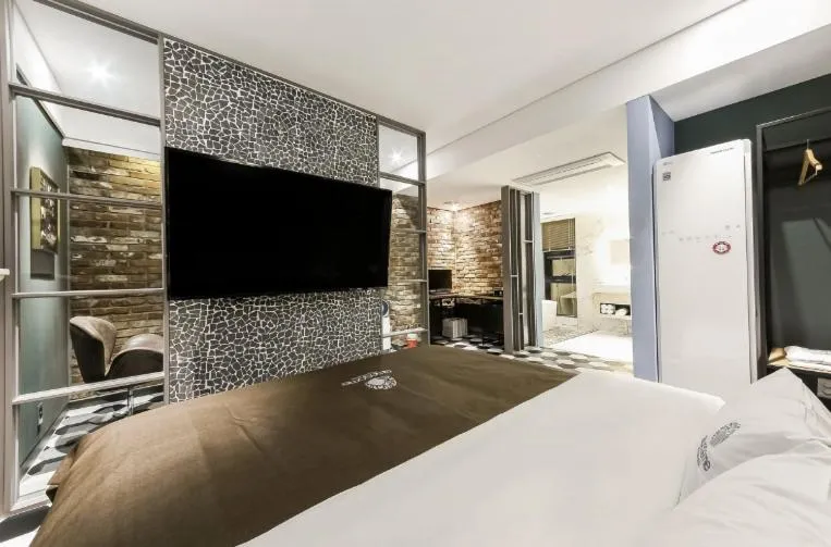 Bed in Awesome Boutique Hotel