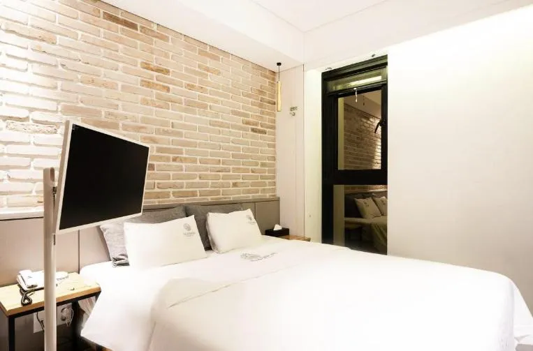 Bed in Awesome Boutique Hotel