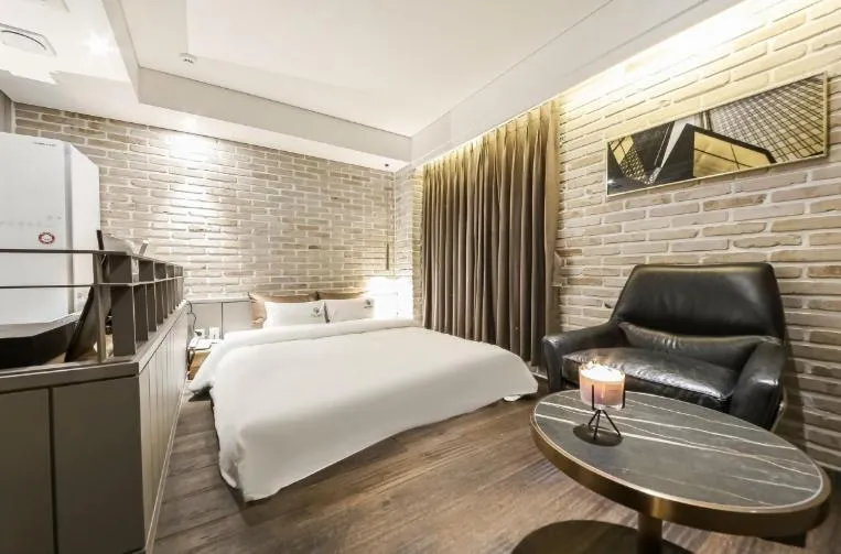 Bed in Awesome Boutique Hotel