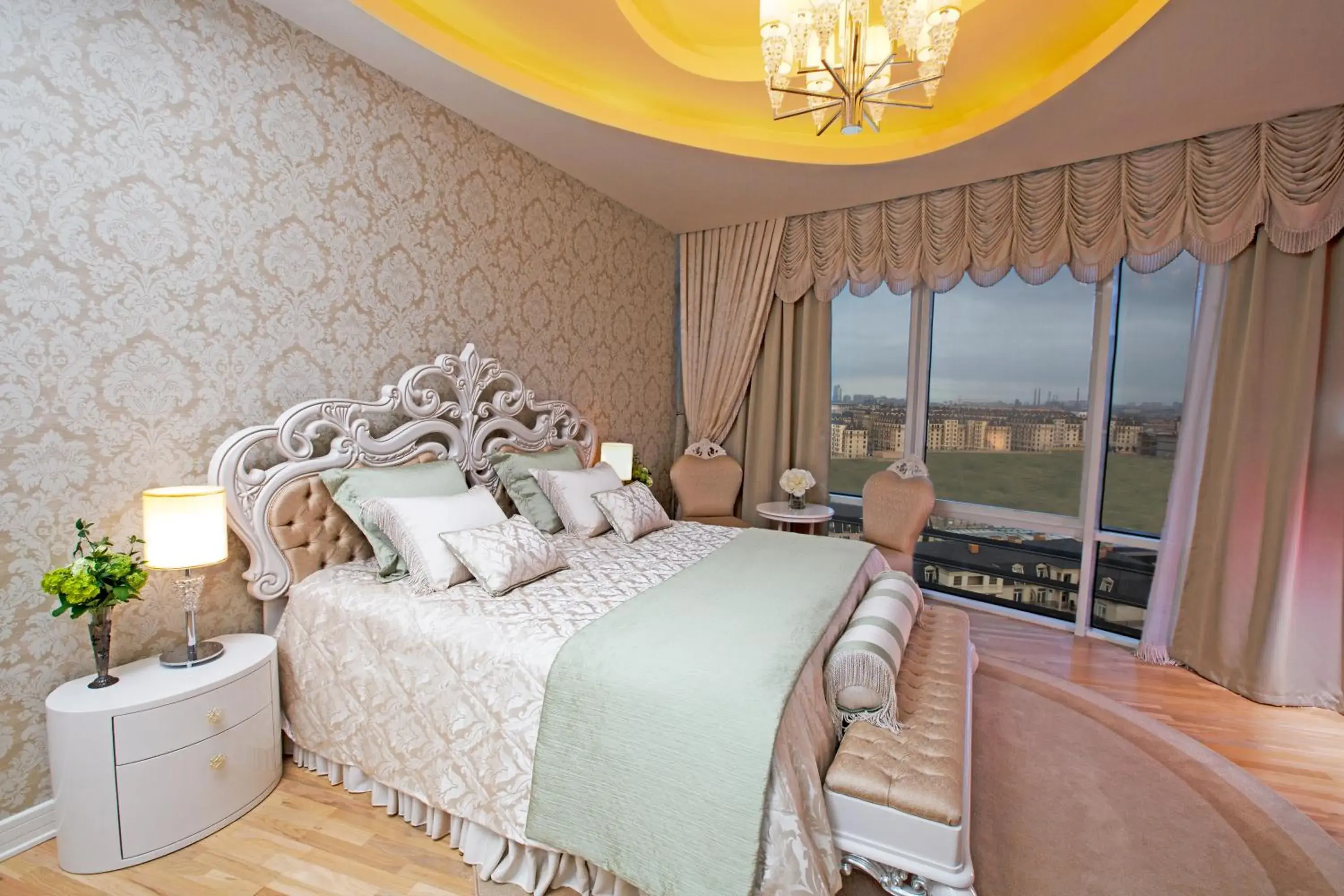 Executive Suite in Sahil Hotel Baku Executive Suite in Sahil Hotel Baku