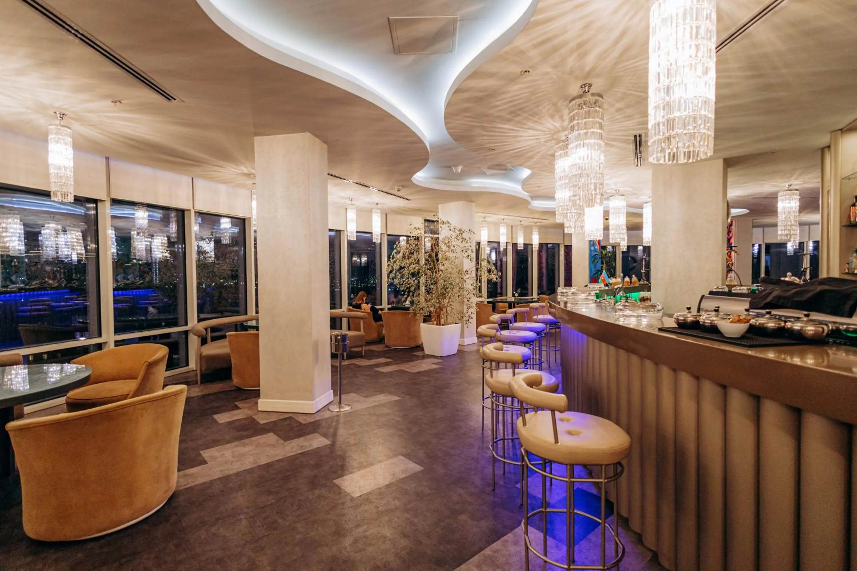 Restaurant/places to eat in Sahil Hotel Baku