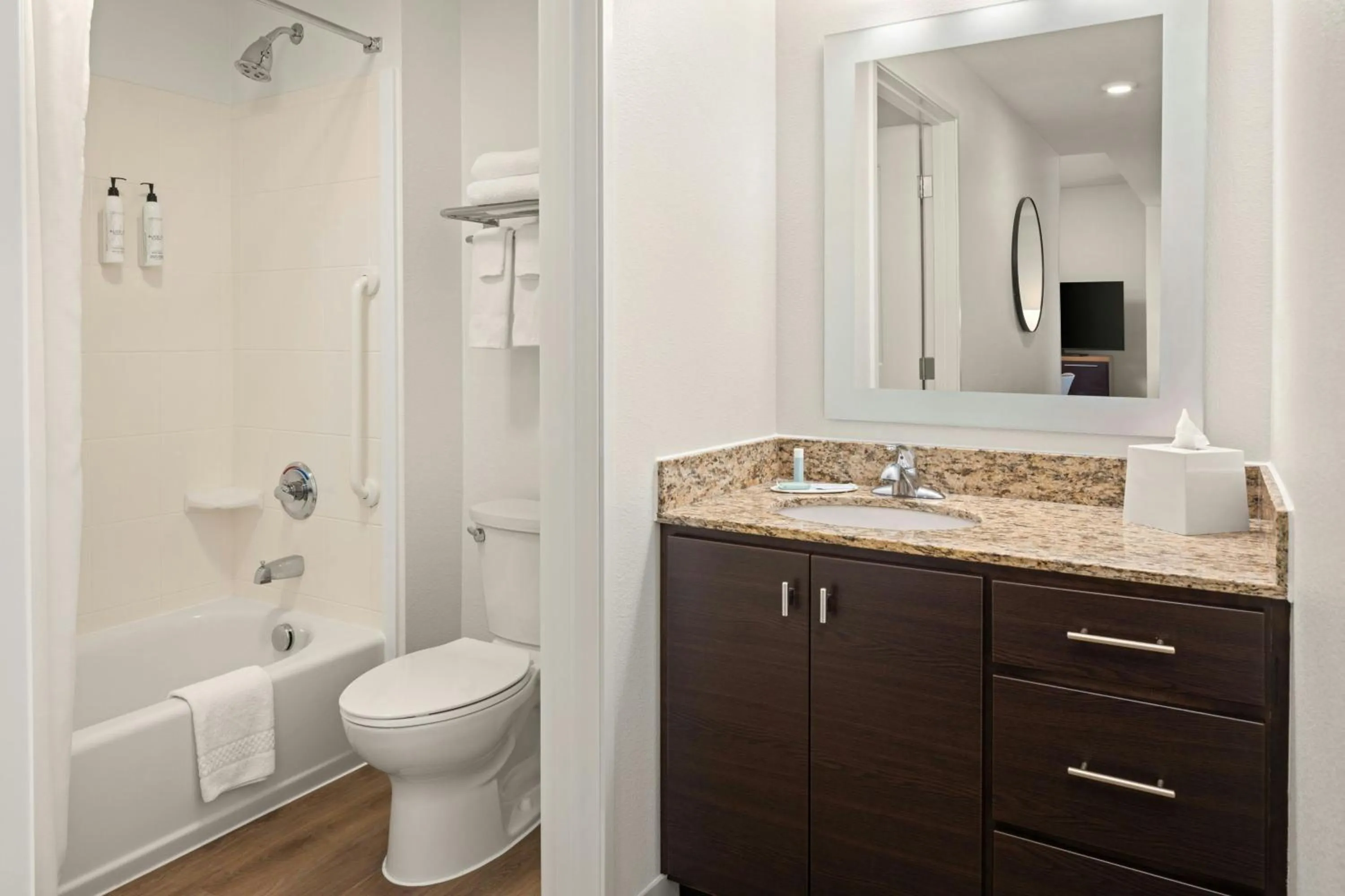 Bathroom in TownePlace Suites by Marriott Minneapolis near Mall of America