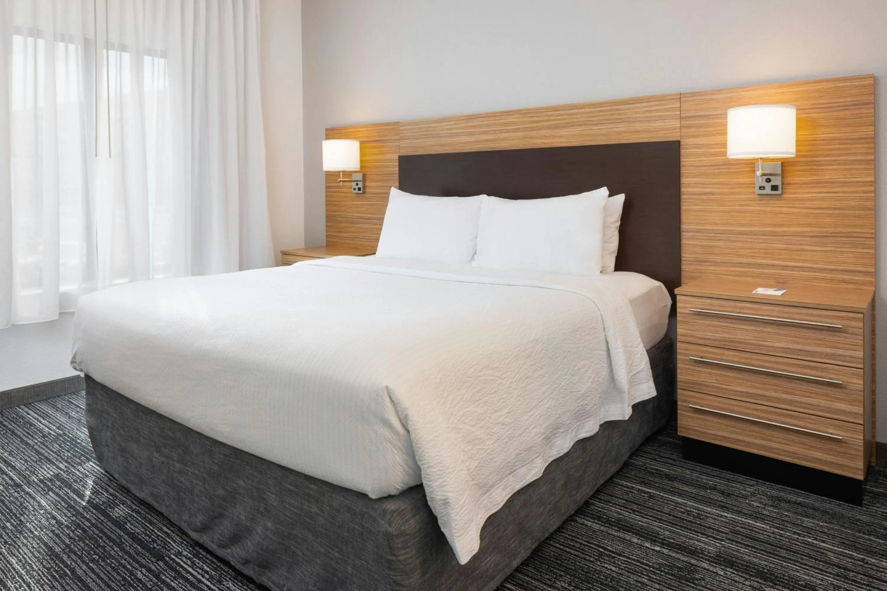 Bedroom, Bed in TownePlace Suites by Marriott Minneapolis near Mall of America
