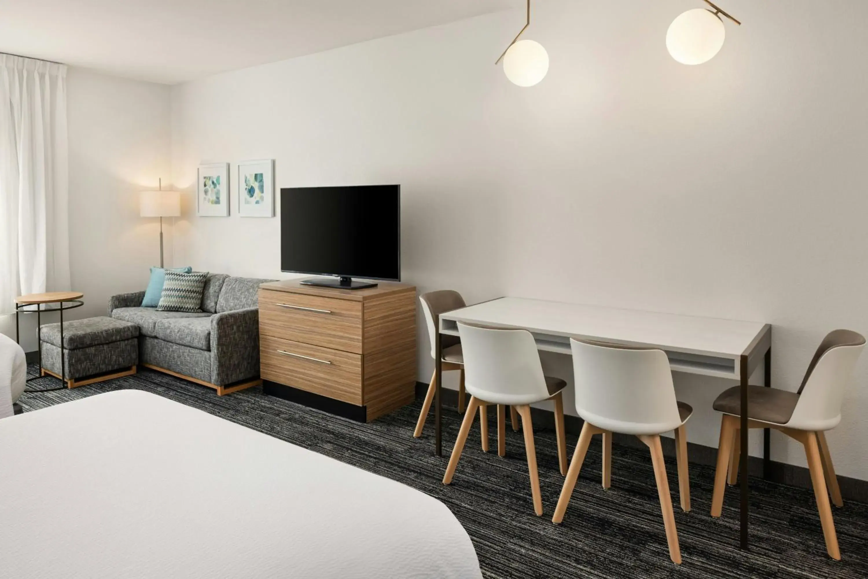 Queen Studio with Sofa Bed - Hearing Accessible in TownePlace Suites by Marriott Minneapolis near Mall of America Queen Studio with Sofa Bed - Hearing Accessible in TownePlace Suites by Marriott Minneapolis near Mall of America