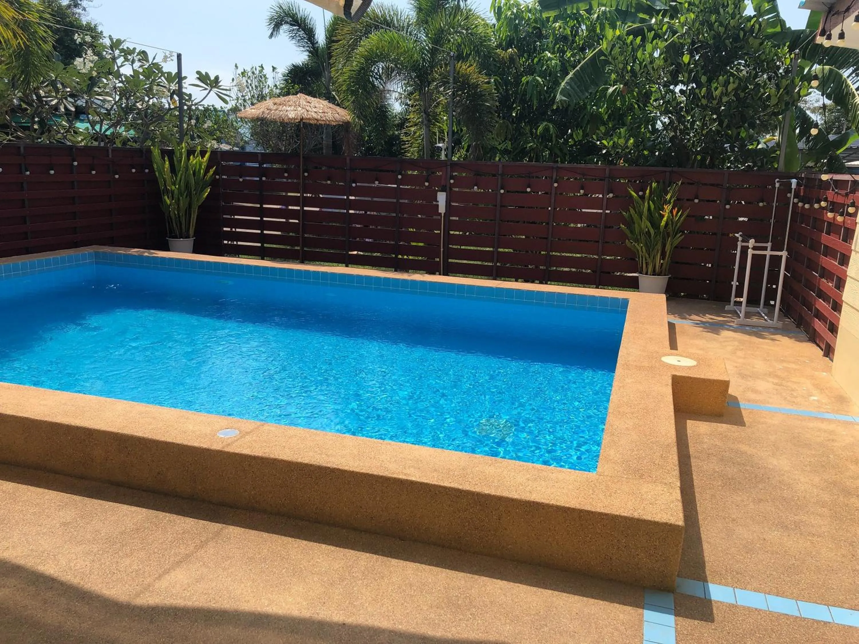 Swimming pool in Suksabai Raiwan and Pool Villa