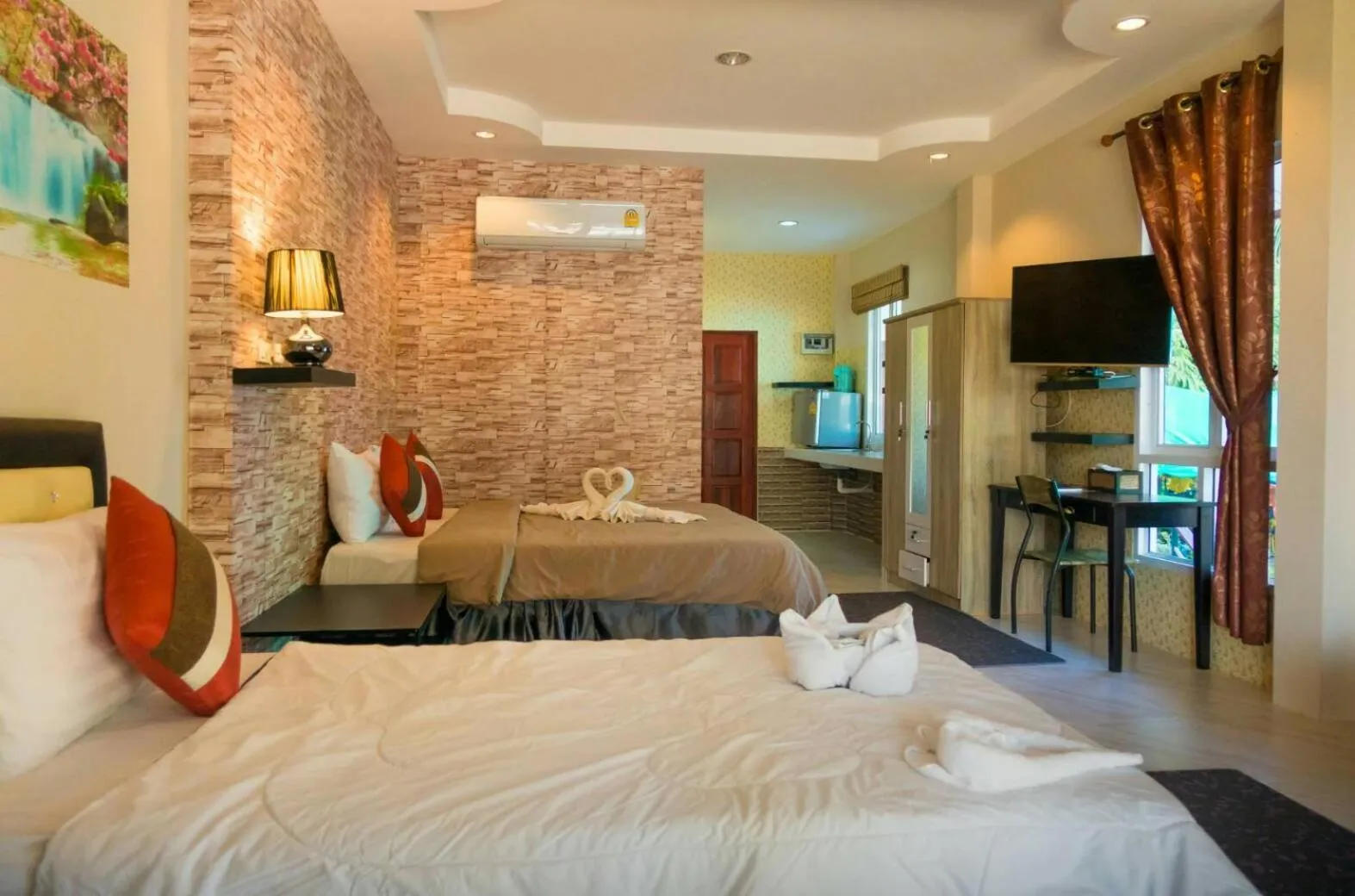 Bed in The Ford SunSet Beach Resort