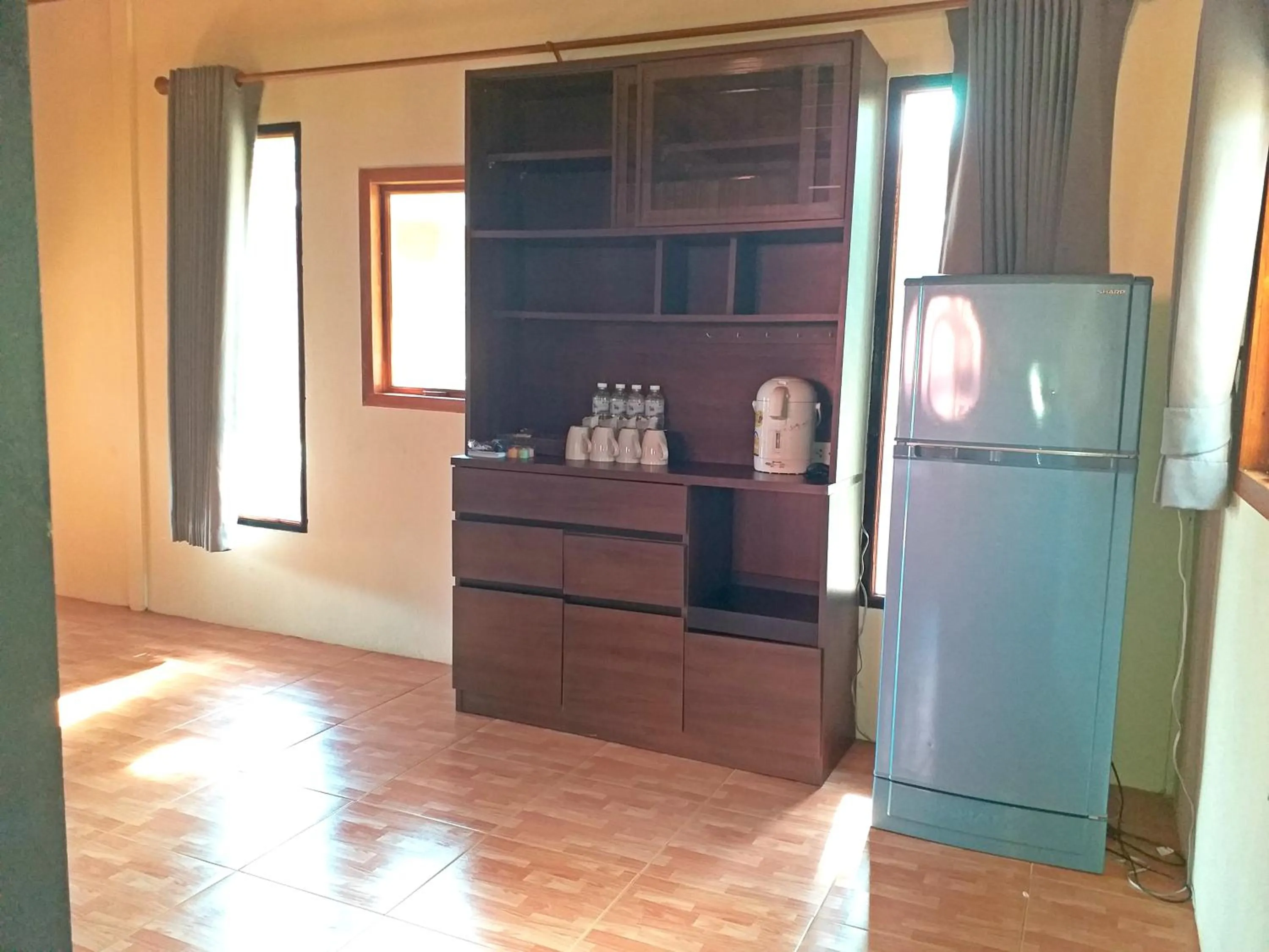 Communal kitchen in The Ford SunSet Beach Resort