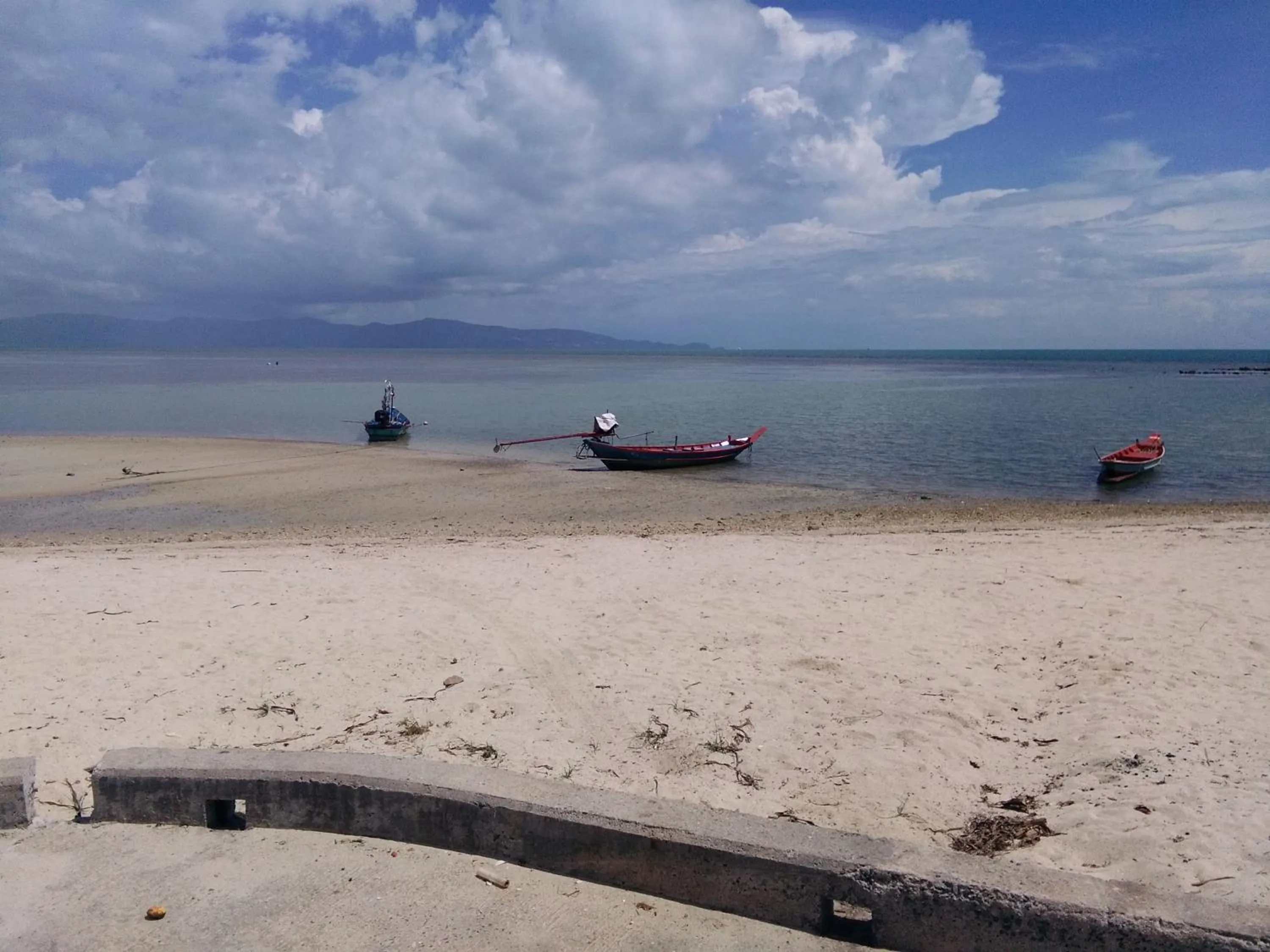 Beach in Pink Easy Homes Koh Phangan
