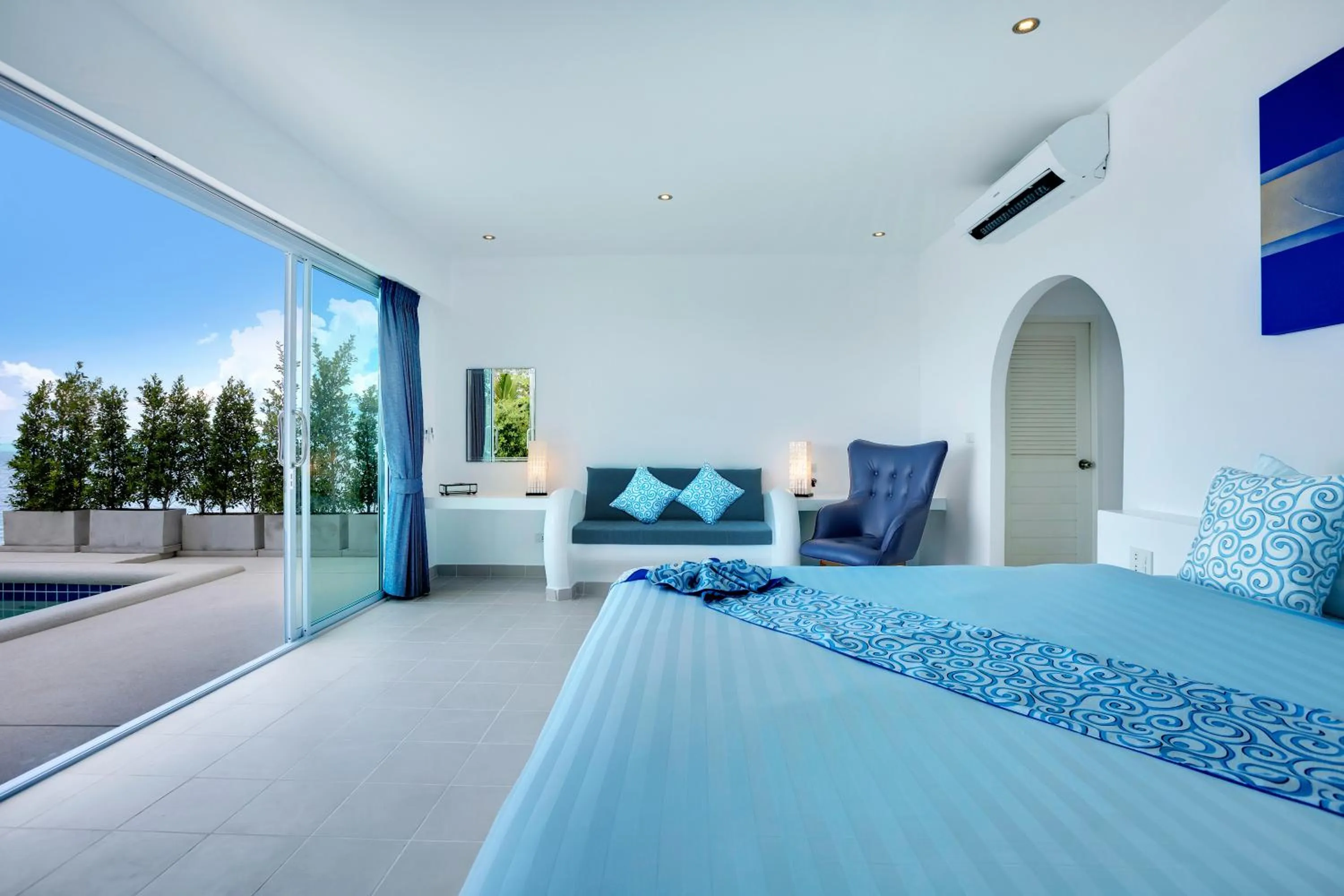 Bedroom, Bed in La Perle Resort Koh Samui