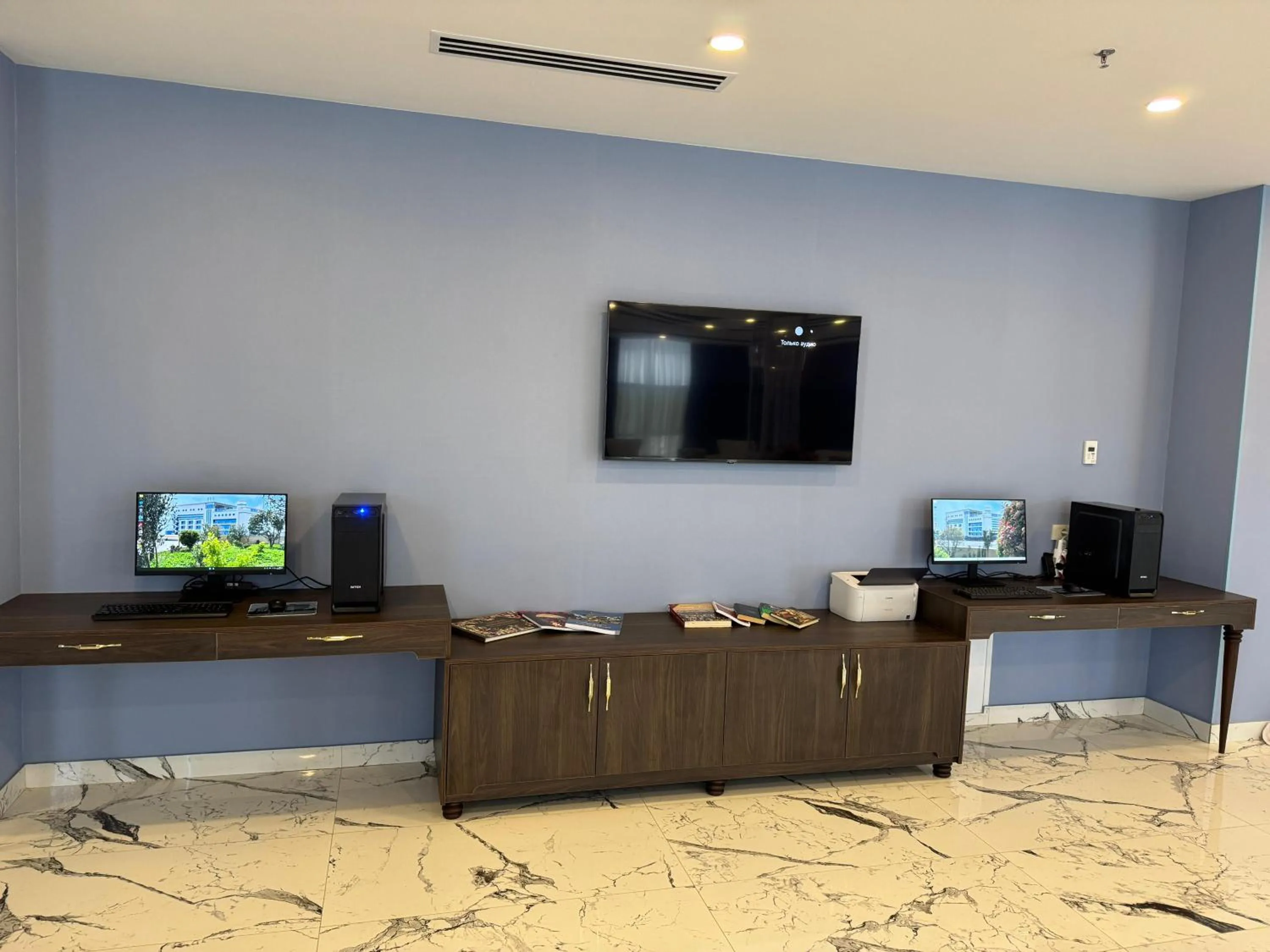 TV and multimedia in Titanik Baku