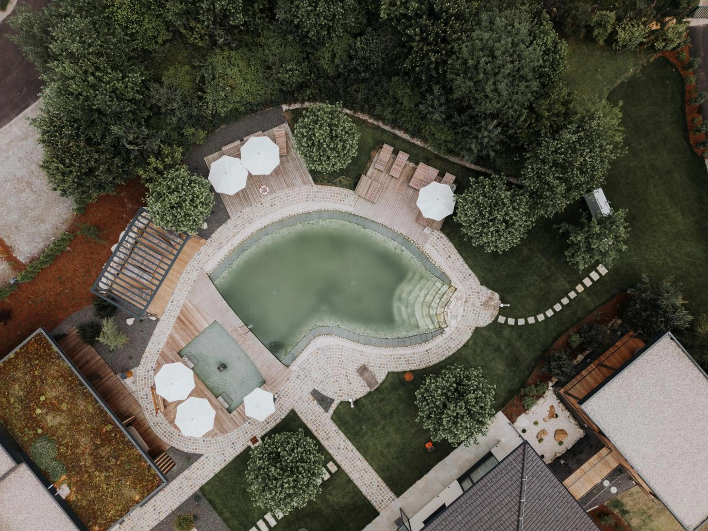 Swimming pool in IKUNA Naturresort