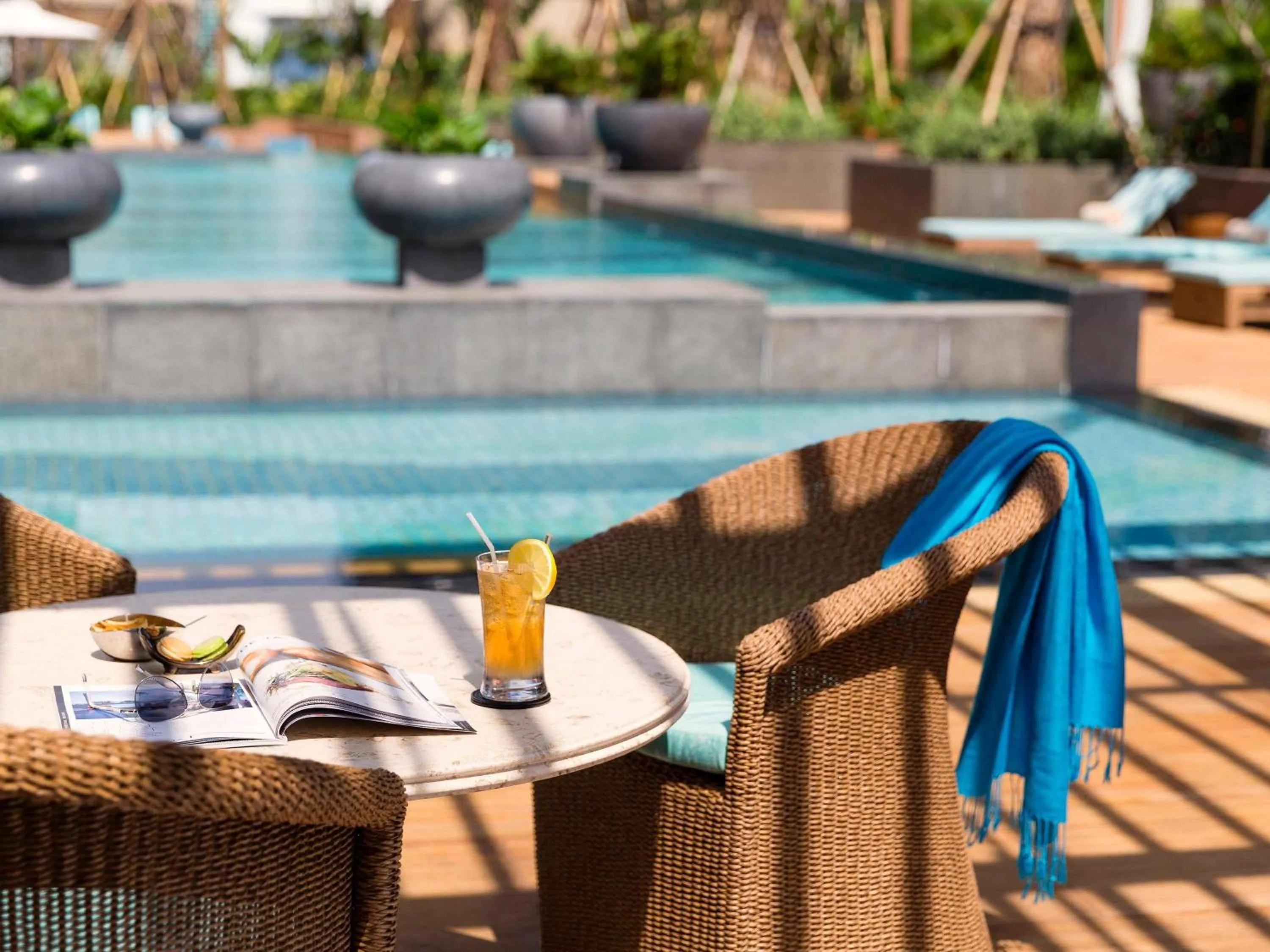 Restaurant/places to eat in Raffles Jakarta