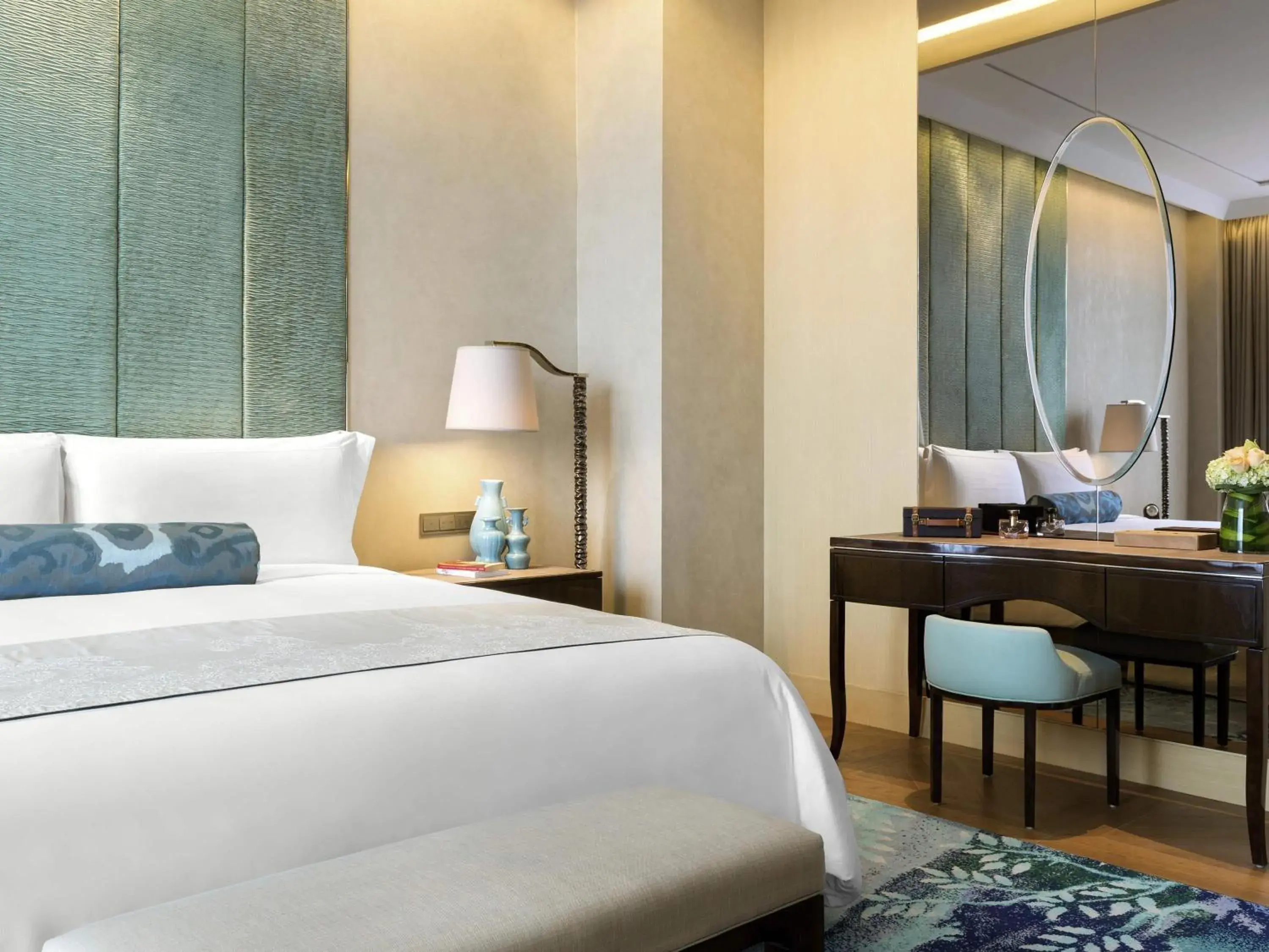 Suite with Garden View in Raffles Jakarta Suite with Garden View in Raffles Jakarta