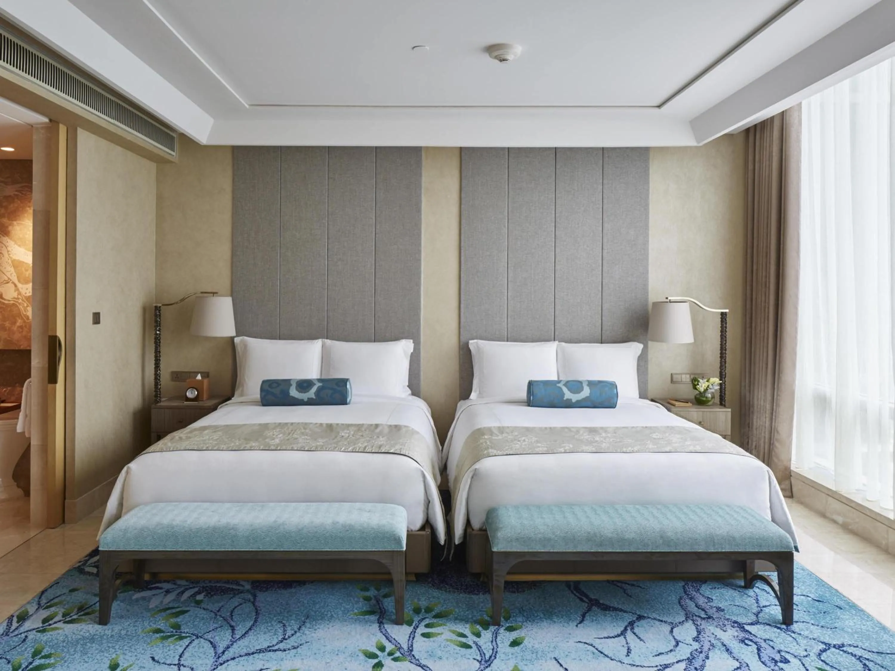 Bedroom, Bed in Raffles Jakarta