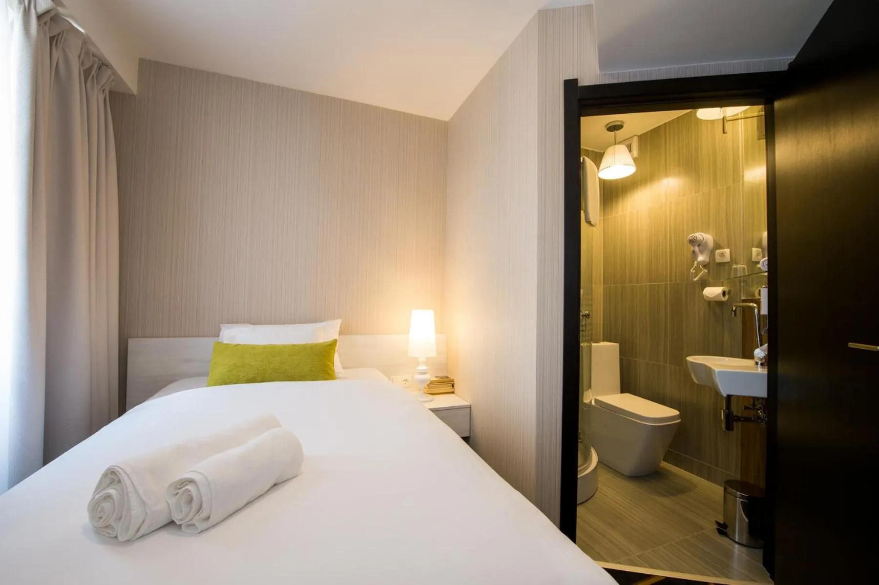 Bed in Science Hotel