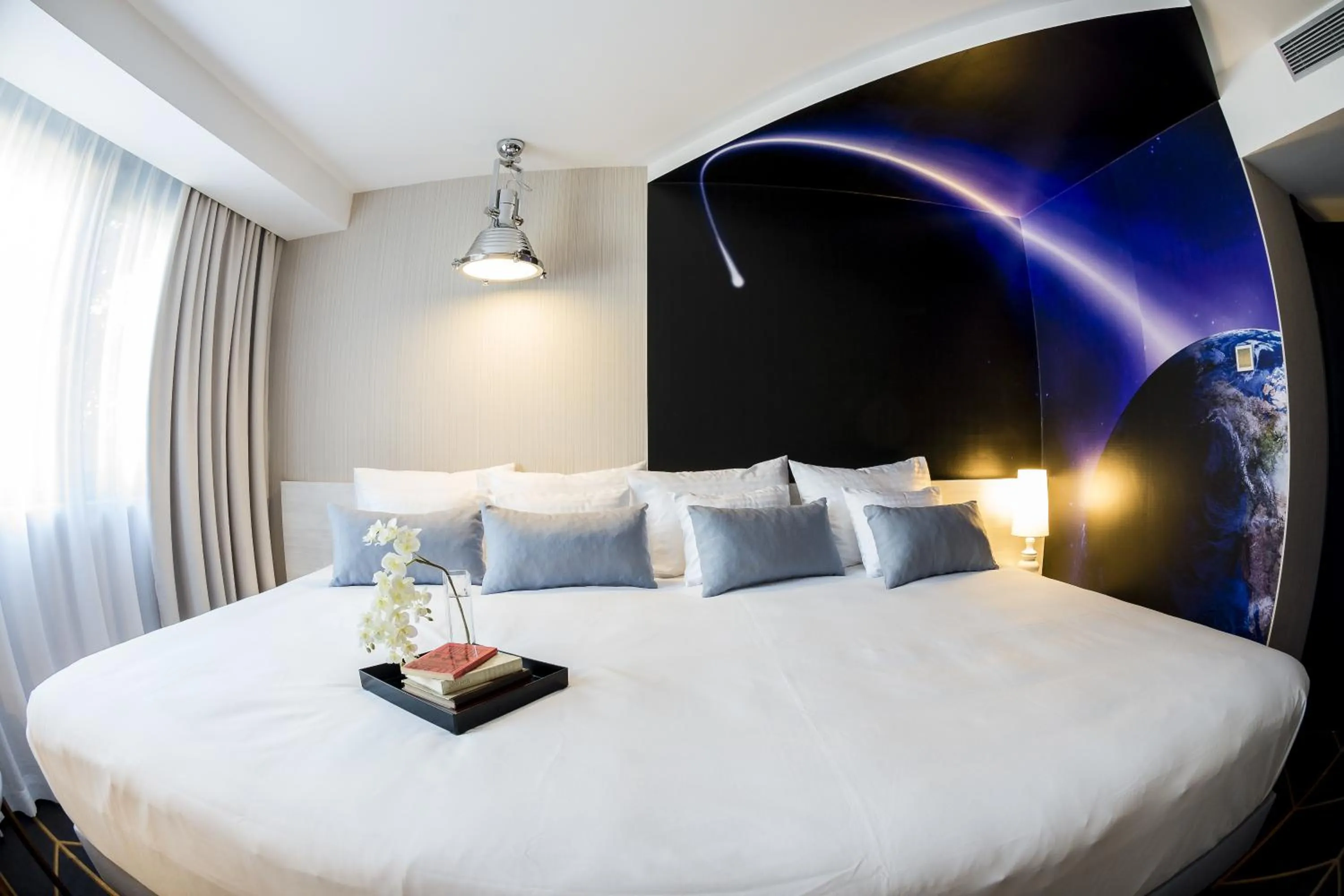 Bedroom, Bed in Science Hotel