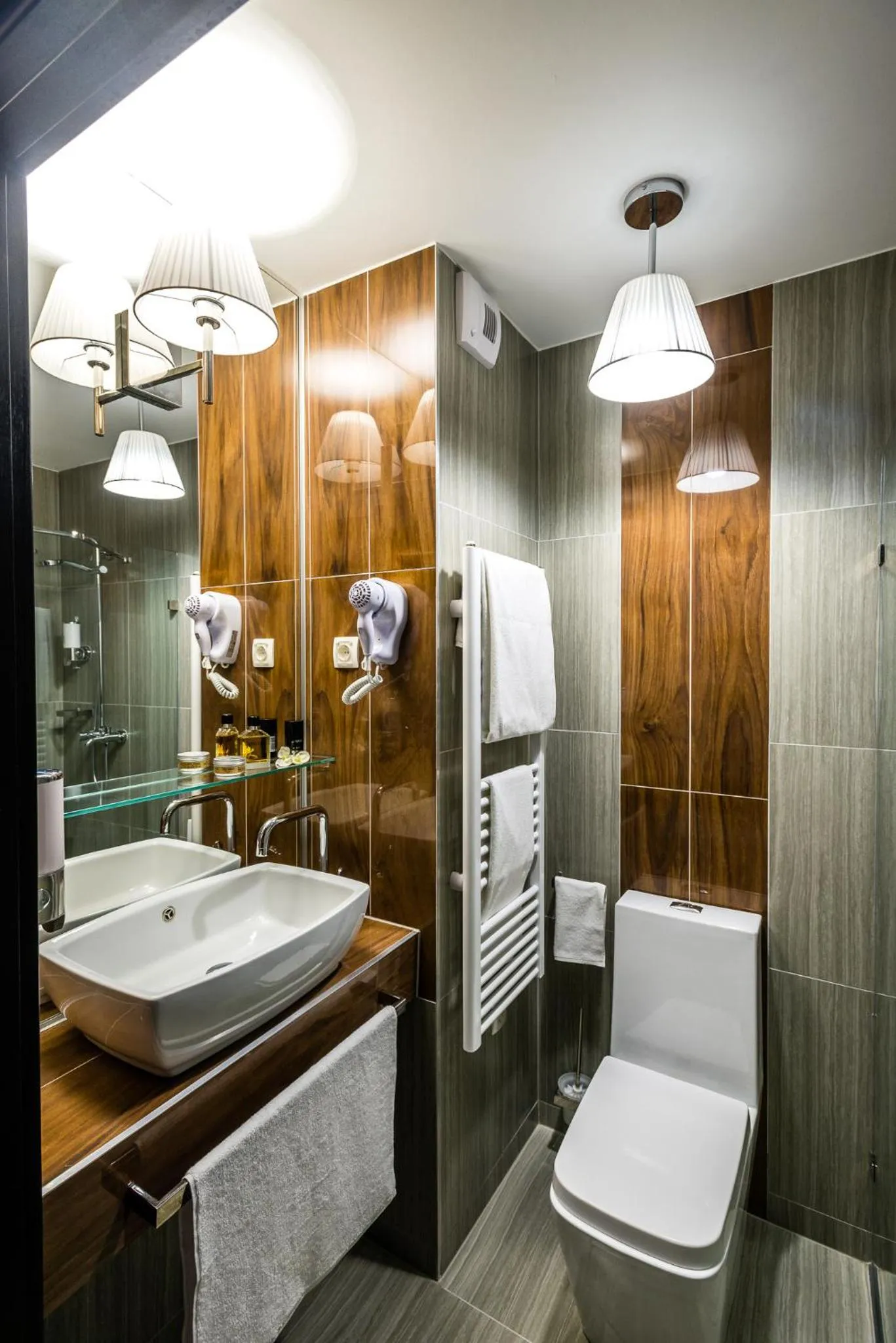 Bathroom in Science Hotel