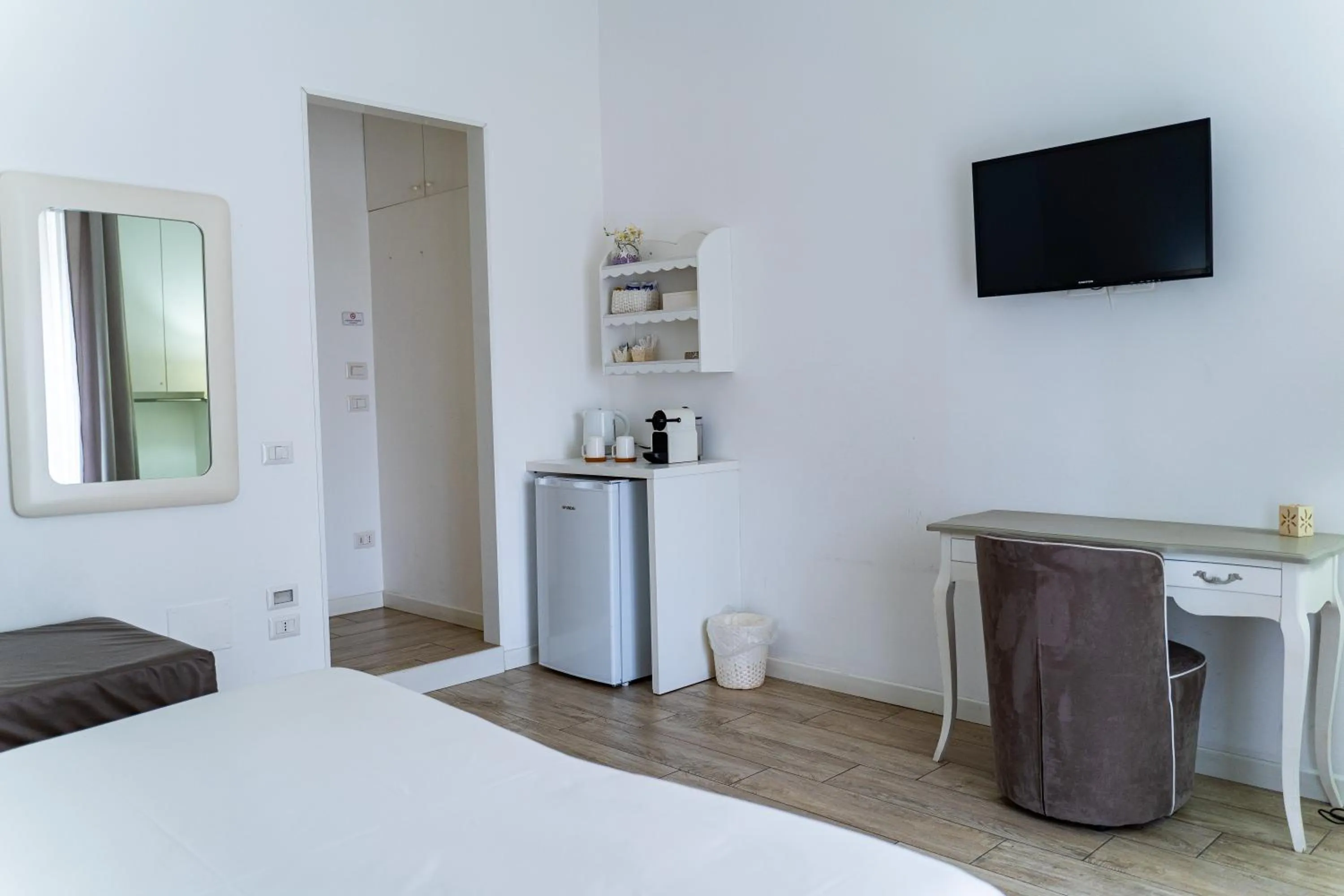 TV and multimedia, Bed in Residence Le Vie del Centro