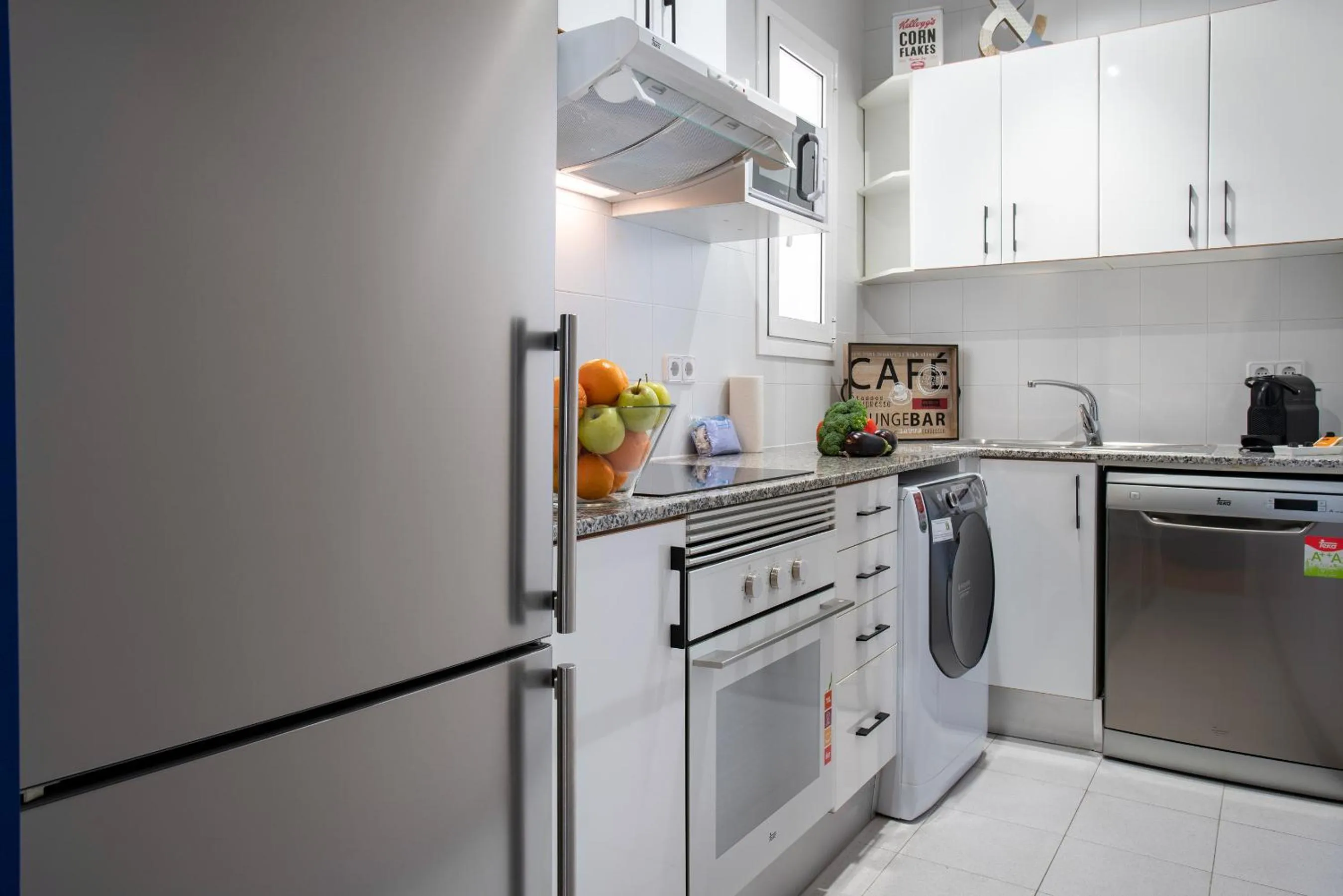 Kitchen or kitchenette in Habitat Apartments Cool Jazz