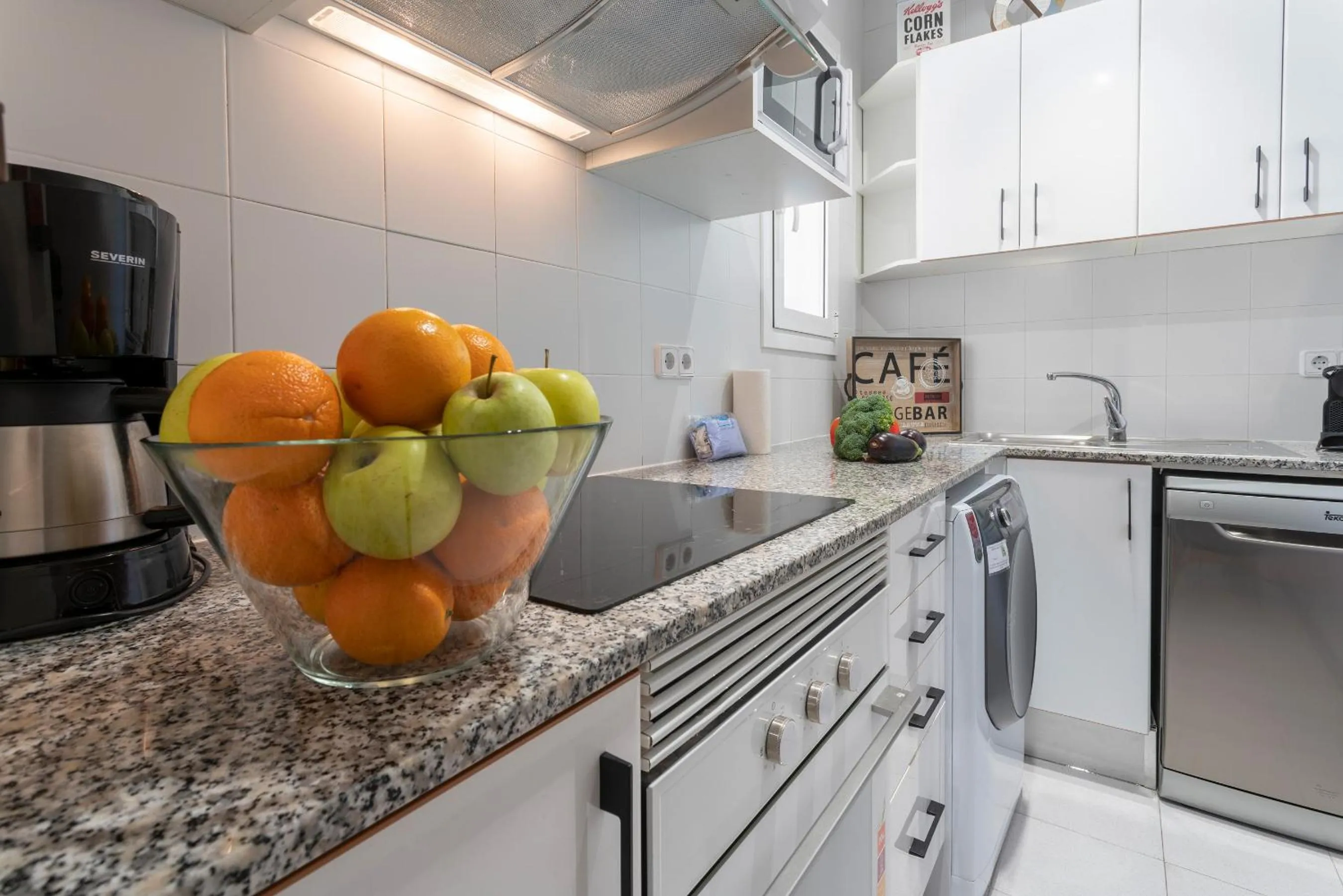 Kitchen or kitchenette in Habitat Apartments Cool Jazz