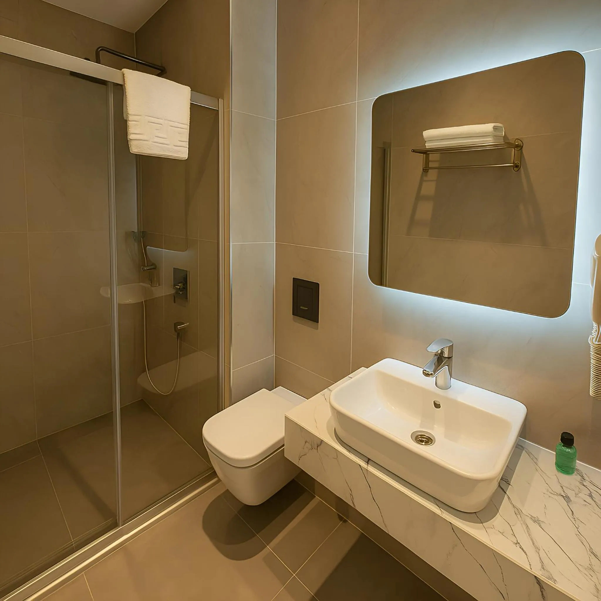 Shower in Center Port Hotel Karaköy