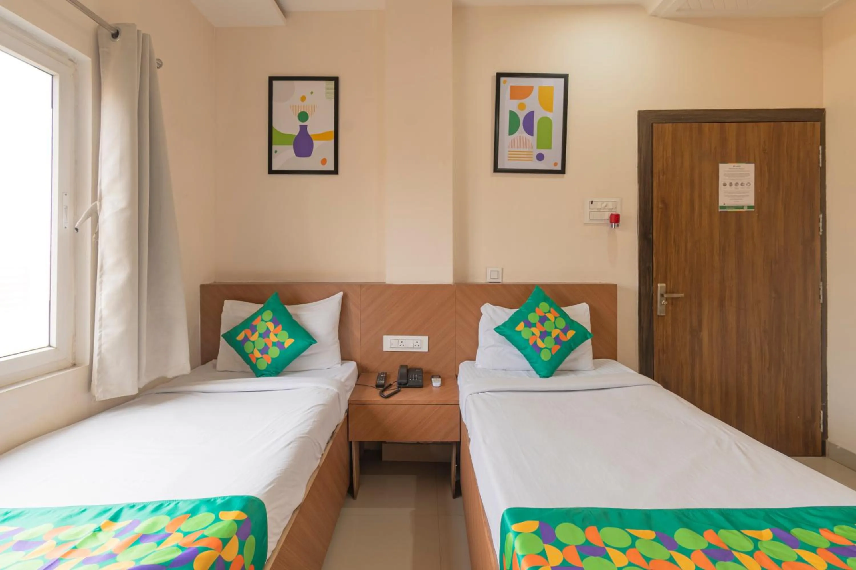 Bedroom, Bed in Treebo Raj Palace