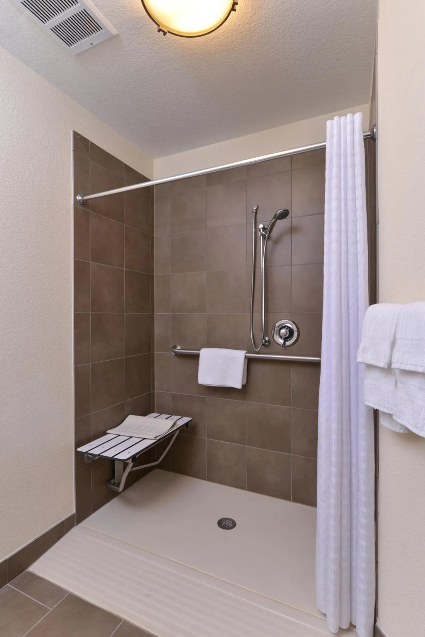 Bathroom in Candlewood Suites Casper by IHG