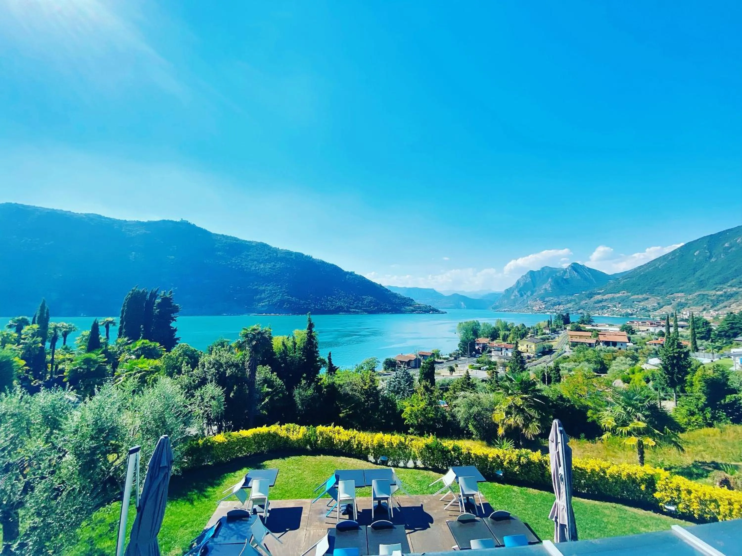 Vela di Soleville camere con e senza vista lago con ristorante & pizzeria