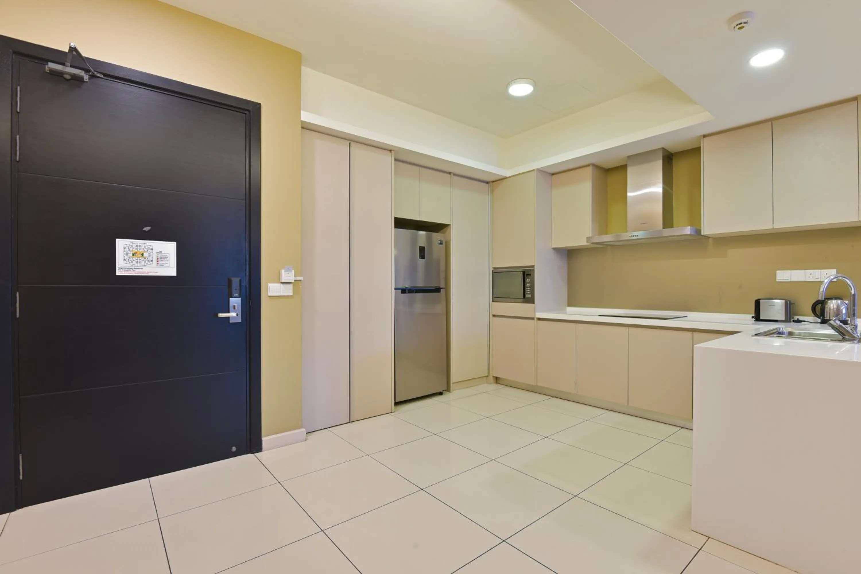 Kitchen or kitchenette in Sunday Hotel Near Petronas Twin Tower Formerly Suasana Suites